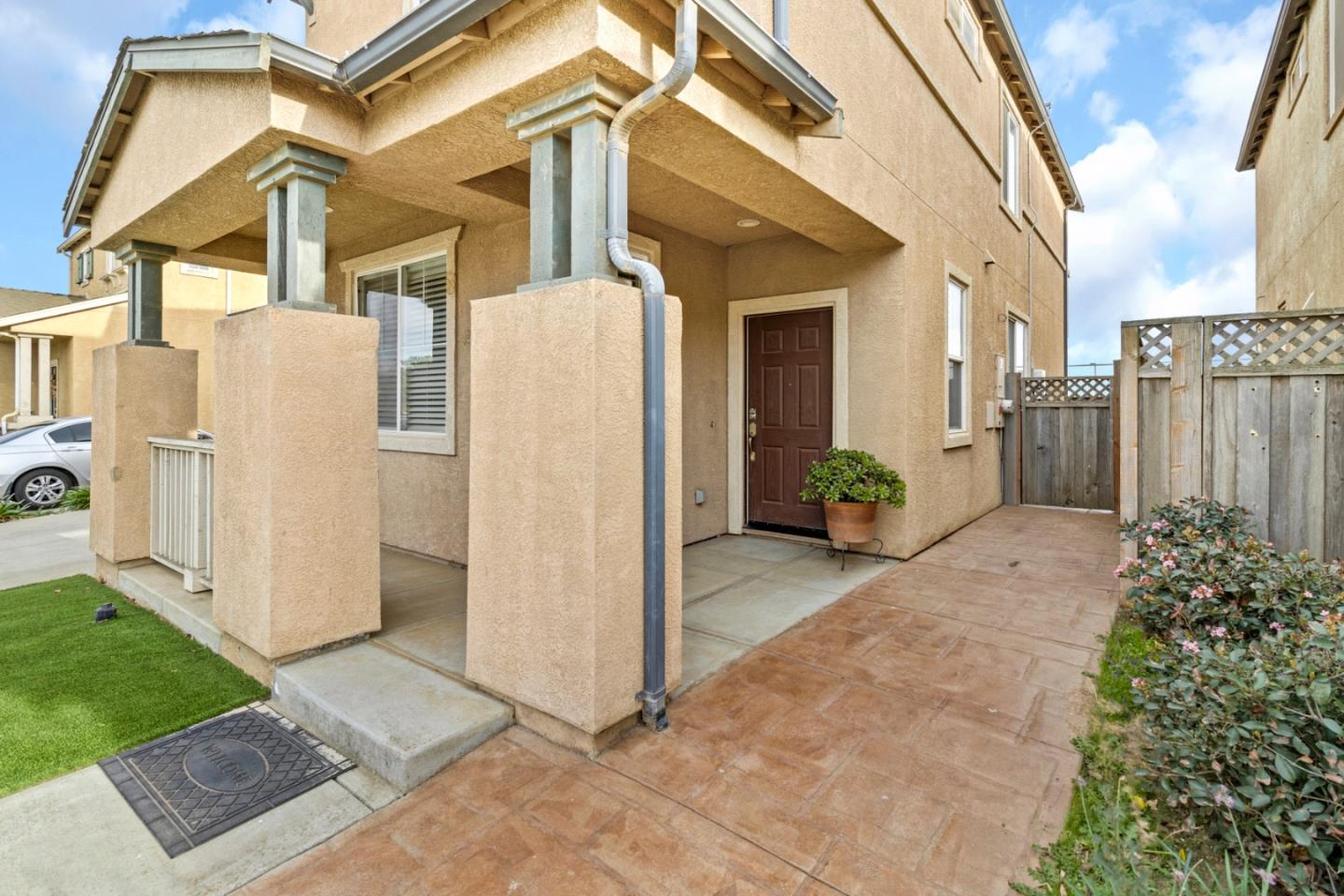 Detail Gallery Image 6 of 46 For 359 Barolo Cir, Greenfield,  CA 93927 - 4 Beds | 2/1 Baths