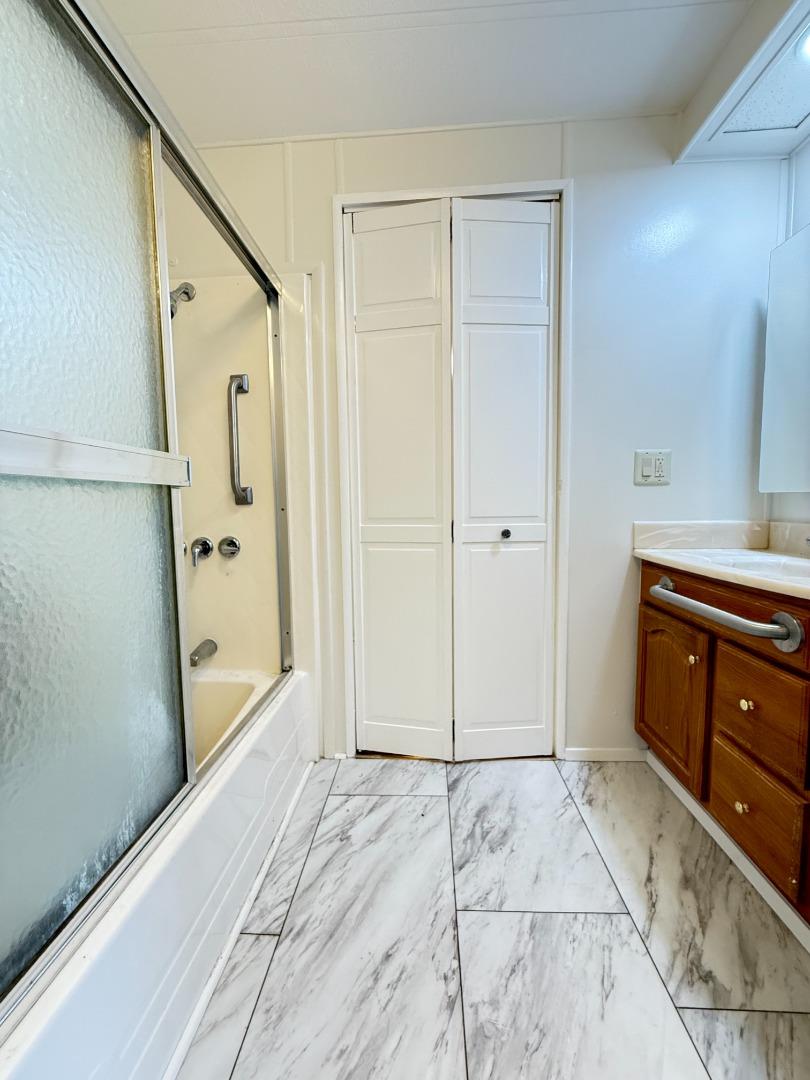Detail Gallery Image 19 of 33 For 224 Queens Way #224,  Pittsburg,  CA 94565 - 2 Beds | 2 Baths