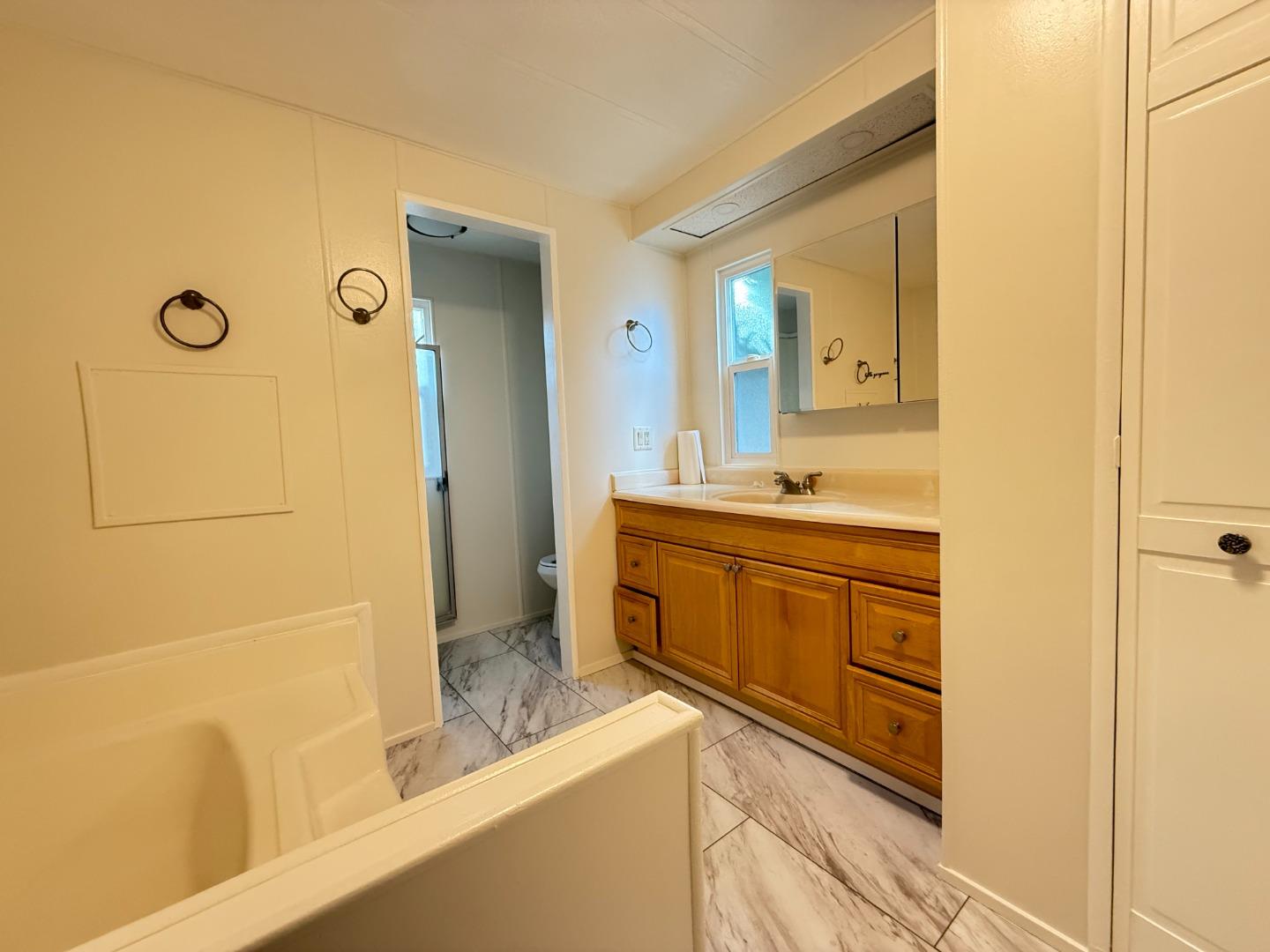 Detail Gallery Image 24 of 33 For 224 Queens Way #224,  Pittsburg,  CA 94565 - 2 Beds | 2 Baths