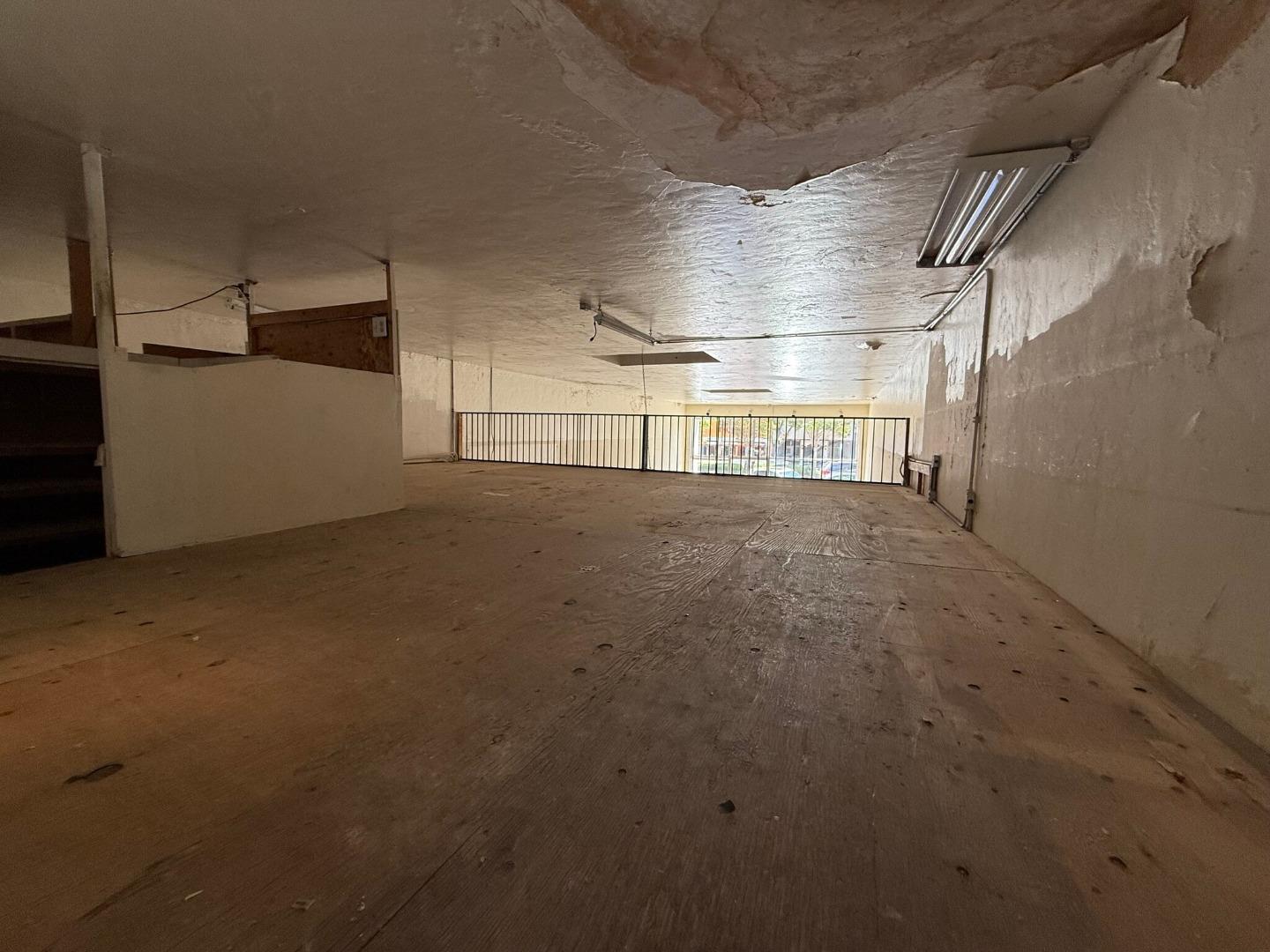 Detail Gallery Image 8 of 9 For 1156 San Carlos Ave, San Carlos,  CA 94070 - – Beds | – Baths