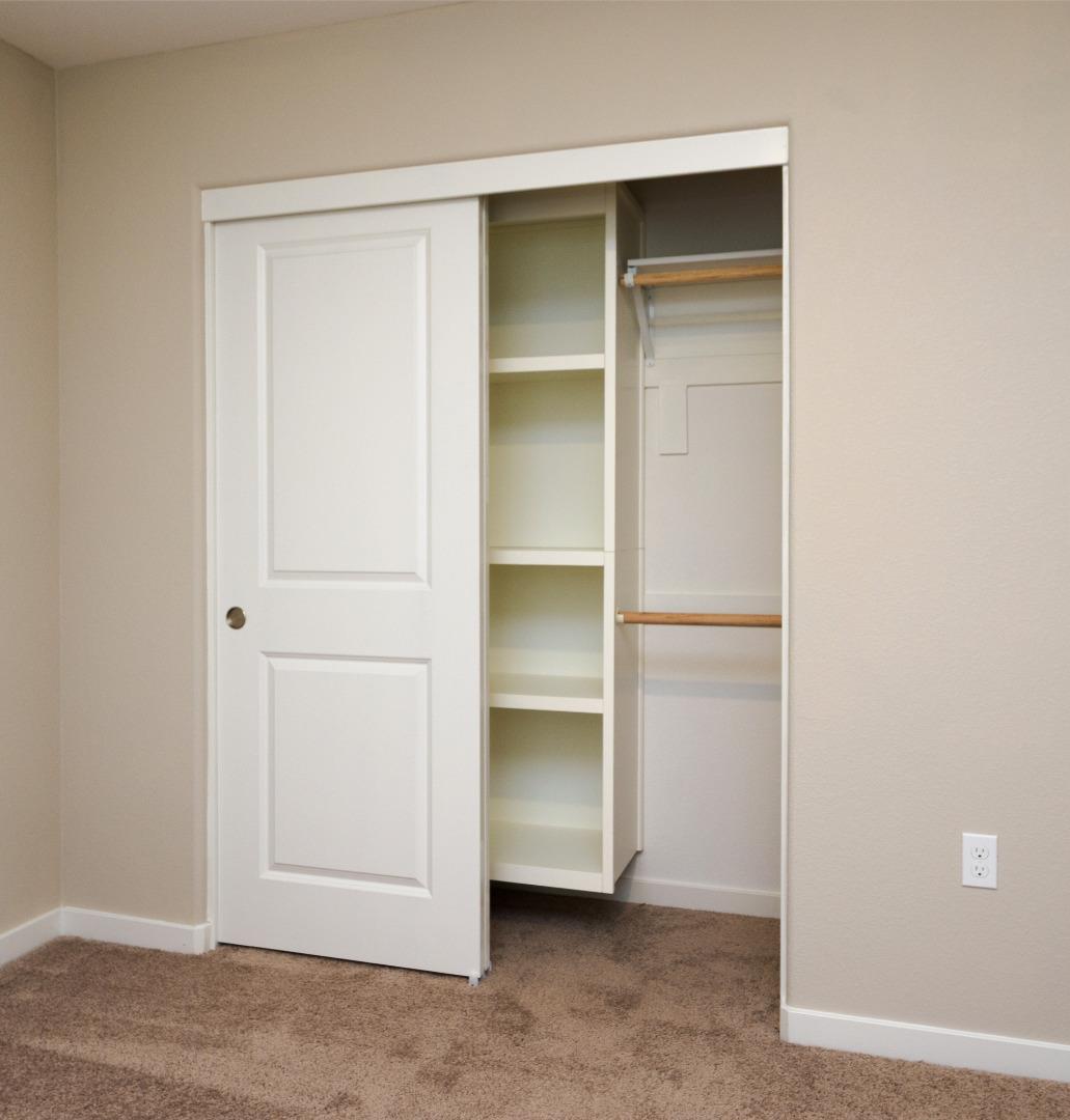 Detail Gallery Image 10 of 12 For 2949 Pulp Mill Lane Ln, Lincoln,  CA 95648 - 3 Beds | 2/1 Baths