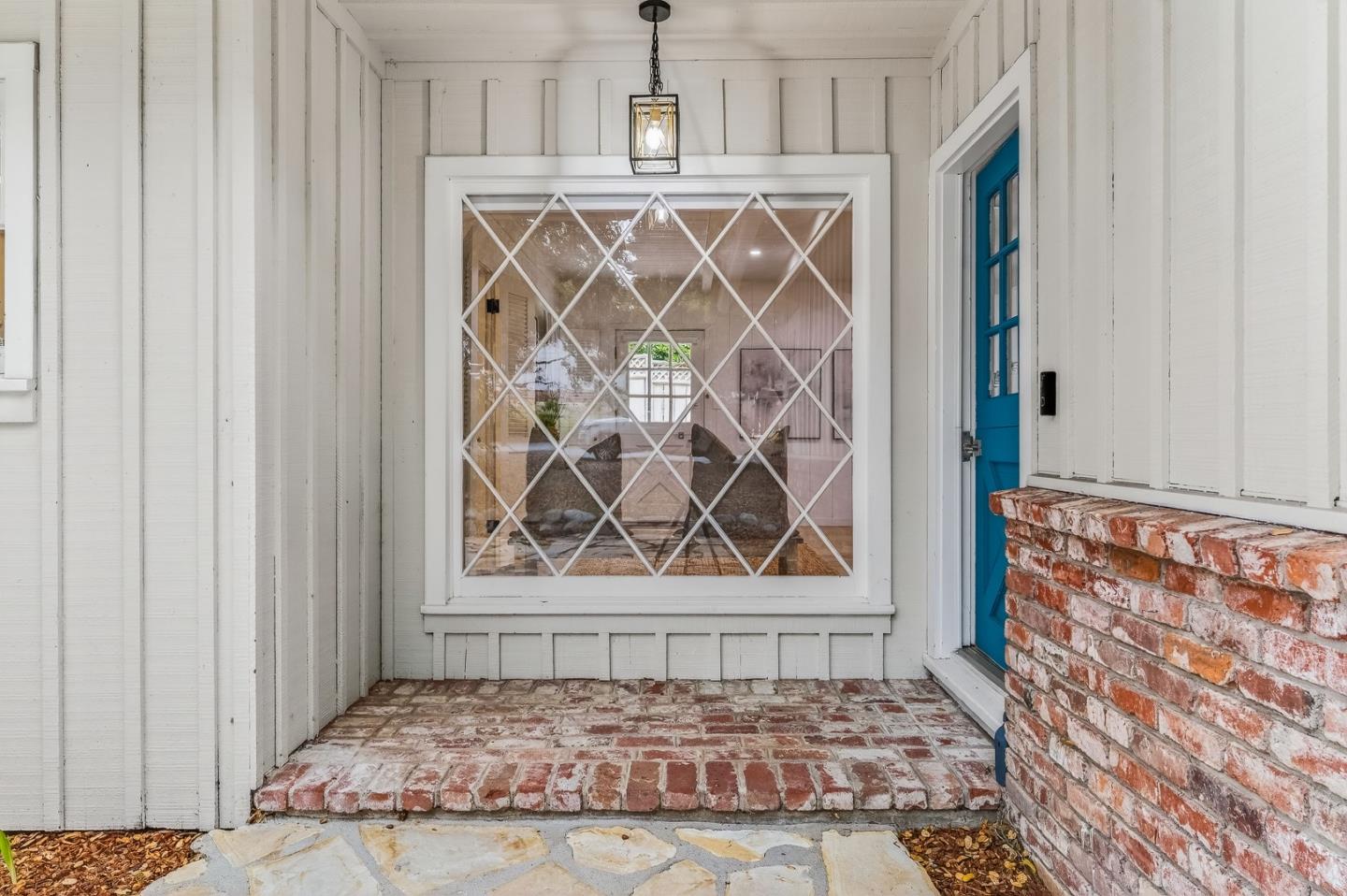 Detail Gallery Image 6 of 35 For 25905 Junipero Ave, Carmel,  CA 93923 - 4 Beds | 2/1 Baths