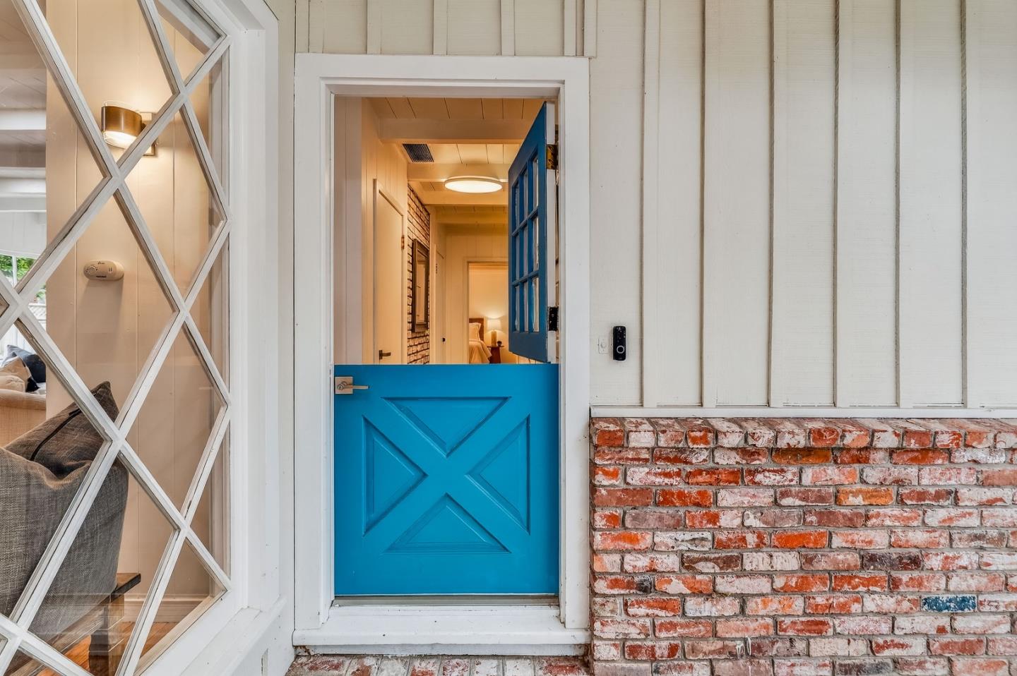 Detail Gallery Image 7 of 35 For 25905 Junipero Ave, Carmel,  CA 93923 - 4 Beds | 2/1 Baths