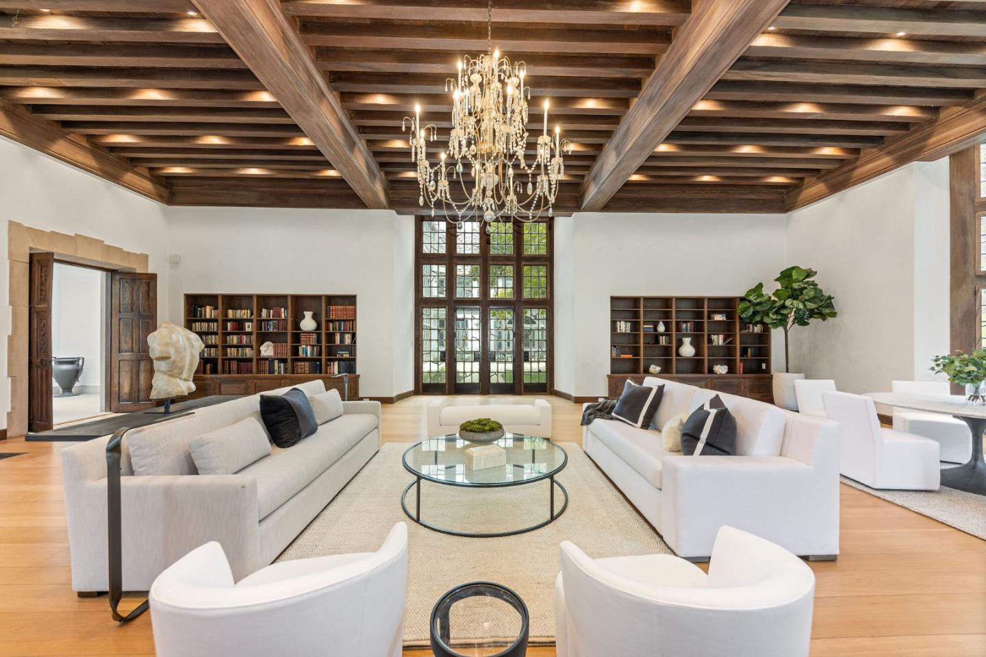 Detail Gallery Image 11 of 69 For 85 Fagan Dr, Hillsborough,  CA 94010 - 9 Beds | 8/1 Baths