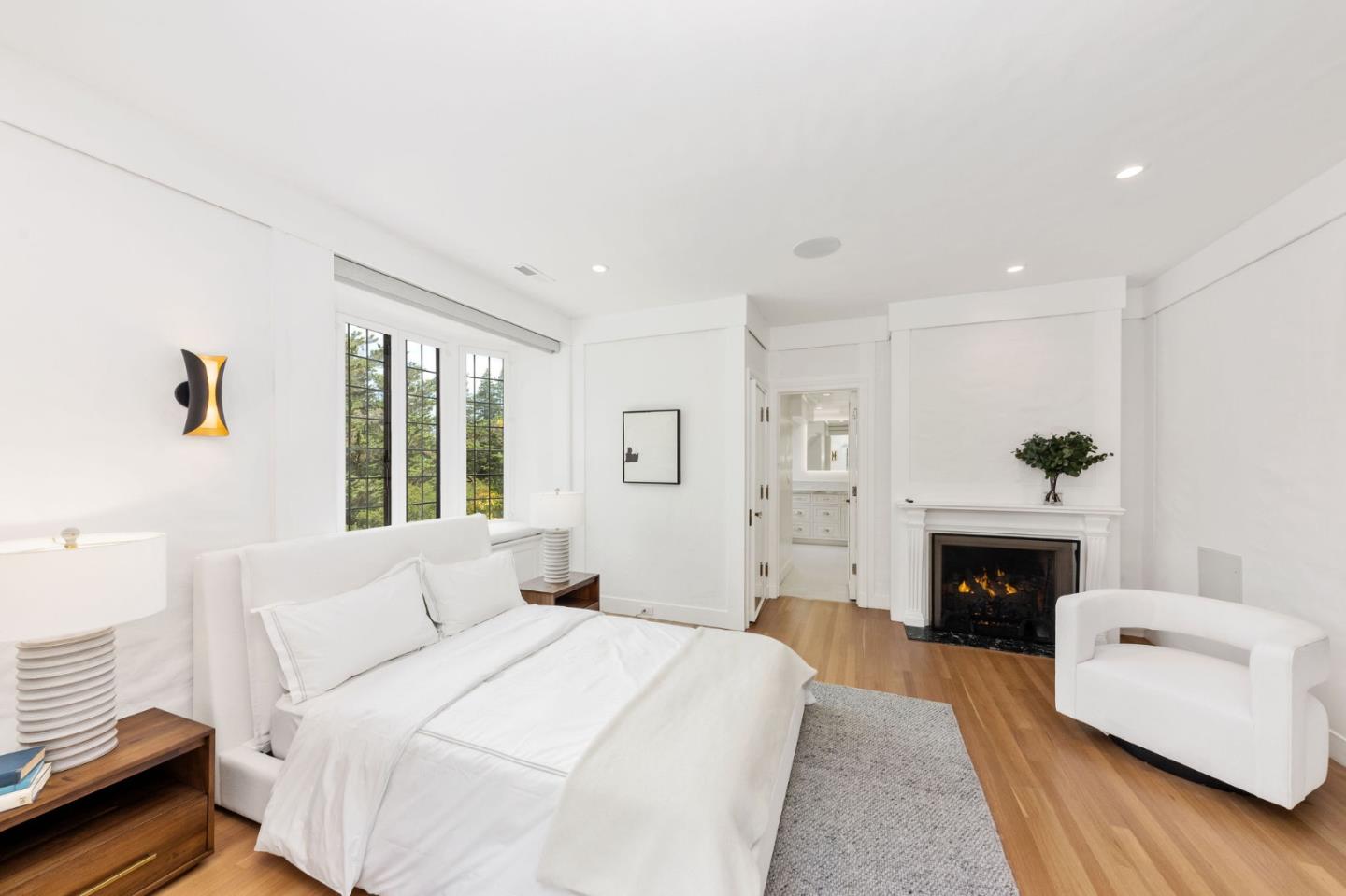 Detail Gallery Image 39 of 69 For 85 Fagan Dr, Hillsborough,  CA 94010 - 9 Beds | 8/1 Baths