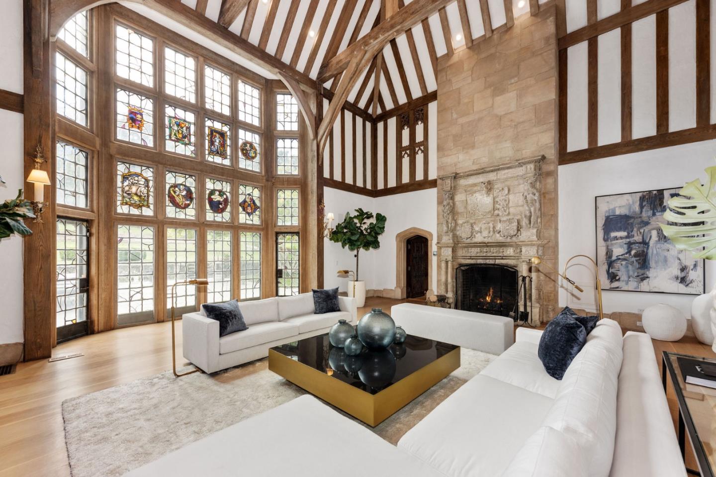 Detail Gallery Image 4 of 69 For 85 Fagan Dr, Hillsborough,  CA 94010 - 9 Beds | 8/1 Baths