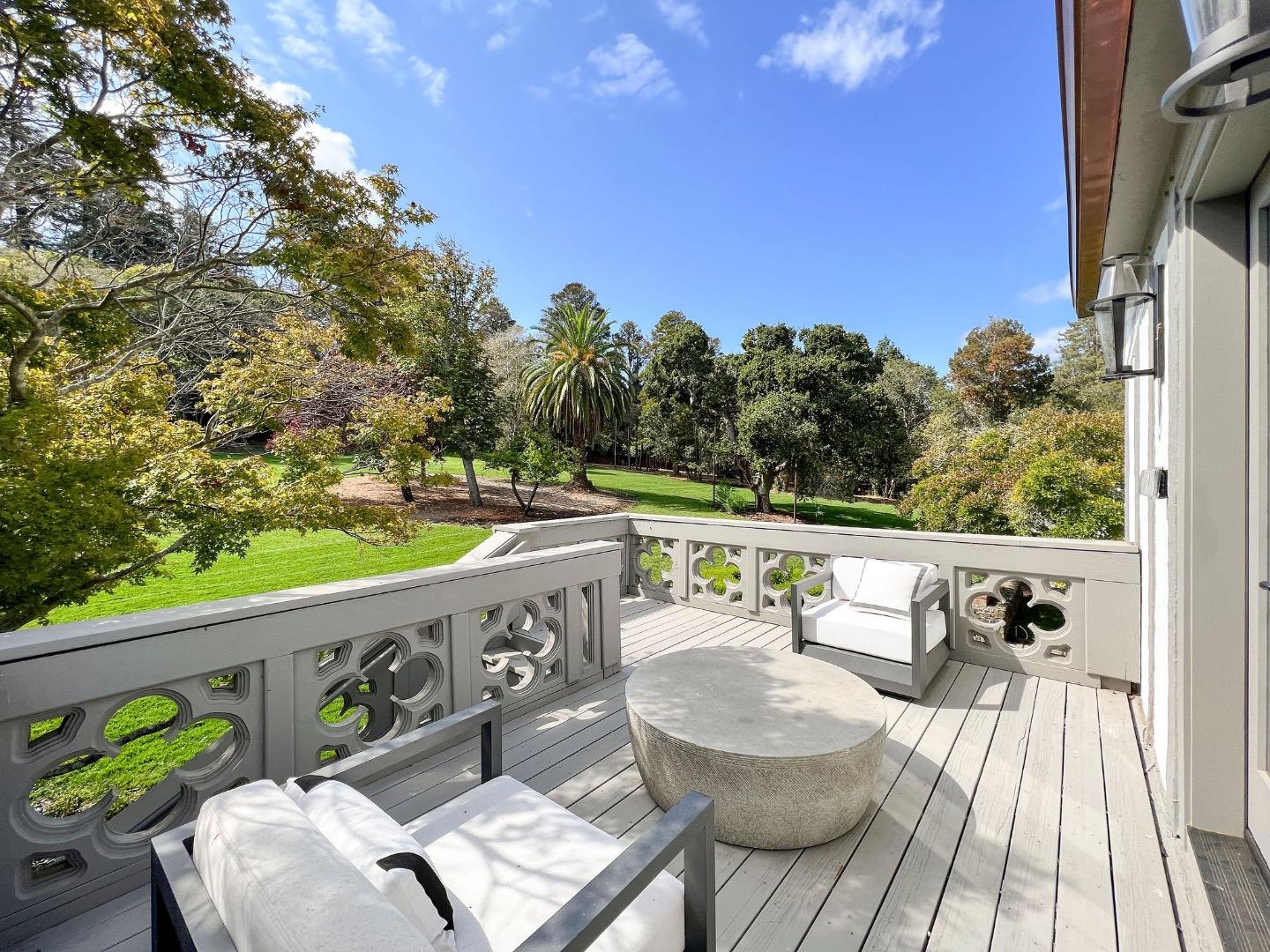 Detail Gallery Image 50 of 69 For 85 Fagan Dr, Hillsborough,  CA 94010 - 9 Beds | 8/1 Baths