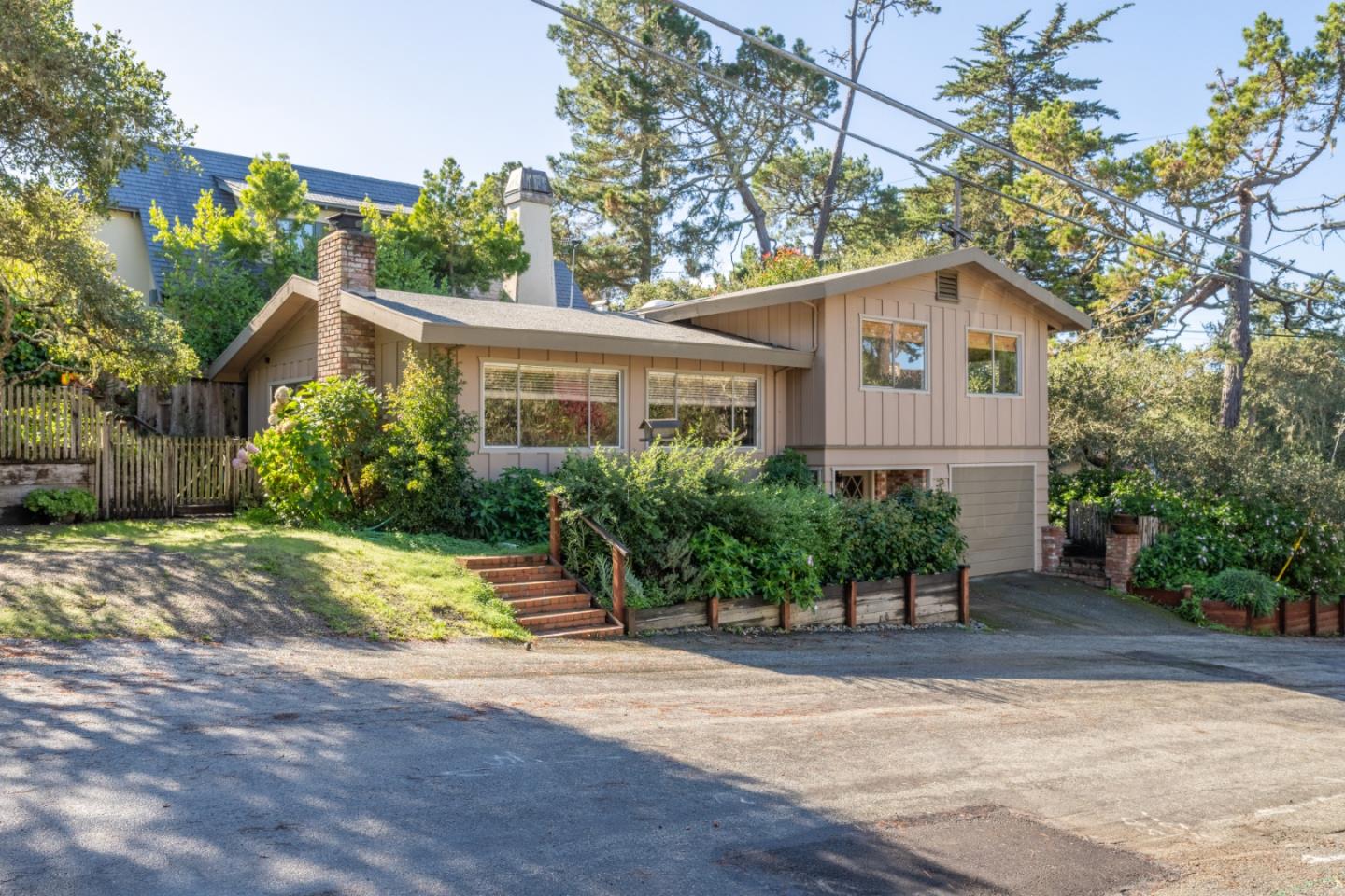 Detail Gallery Image 5 of 6 For 0 Se Corner of Guadalupe & 3rd, Carmel,  CA 93923 - 4 Beds | 3 Baths