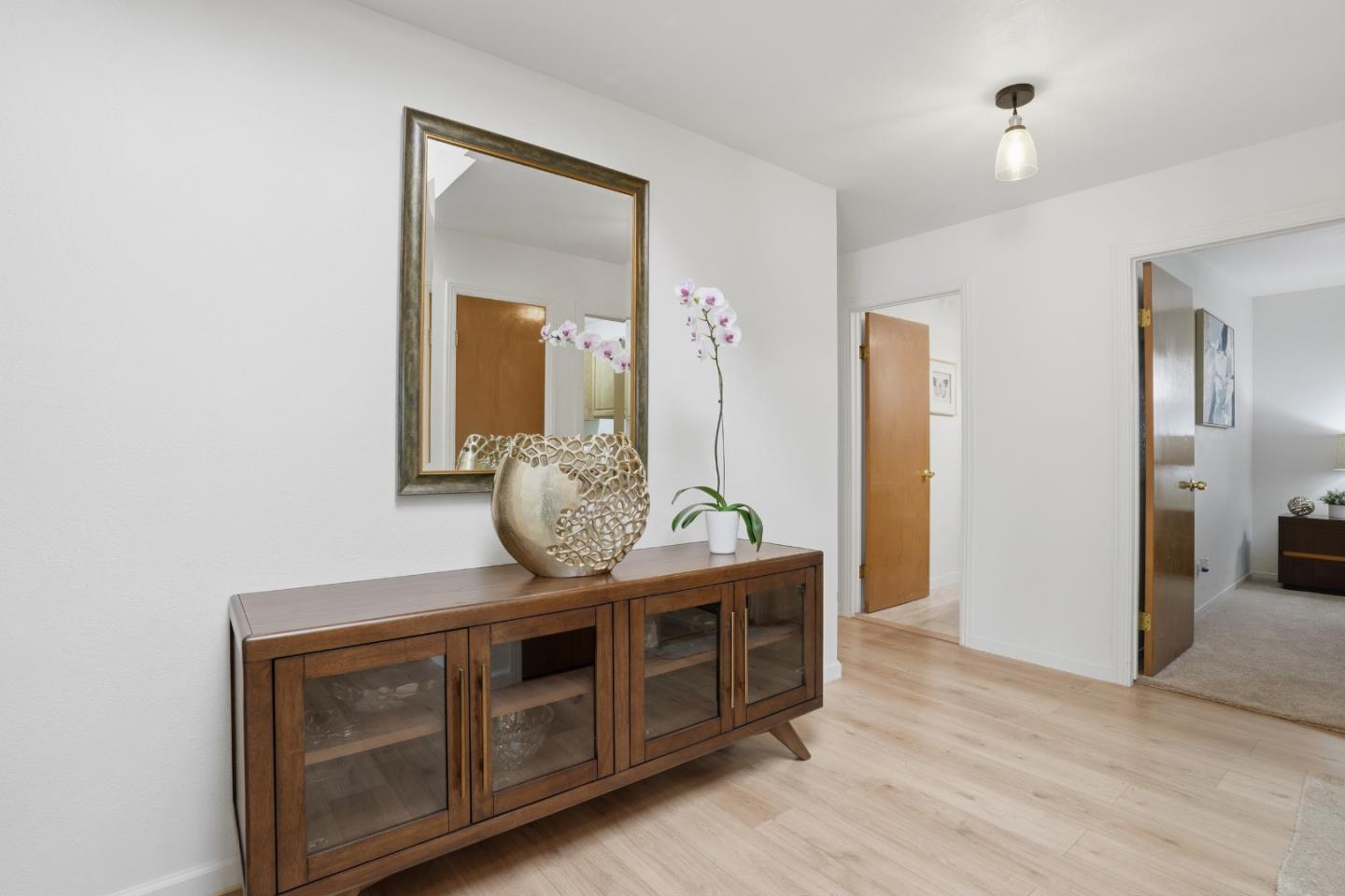 Detail Gallery Image 11 of 36 For 828 Weeks St, East Palo Alto,  CA 94303 - 3 Beds | 2 Baths