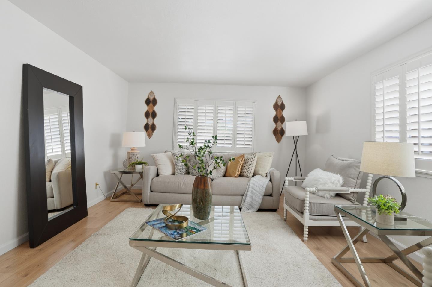 Detail Gallery Image 8 of 36 For 828 Weeks St, East Palo Alto,  CA 94303 - 3 Beds | 2 Baths