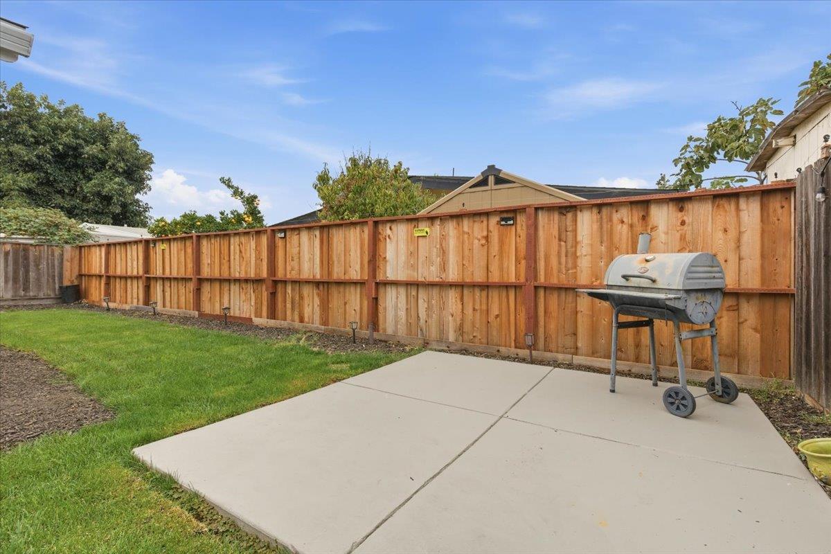 Detail Gallery Image 21 of 22 For 2627 Naples St, Hayward,  CA 94545 - 3 Beds | 2 Baths