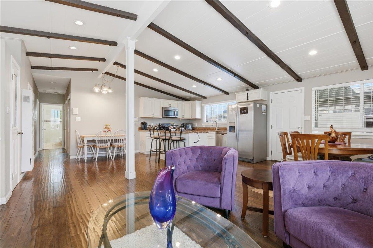 Detail Gallery Image 6 of 22 For 2627 Naples St, Hayward,  CA 94545 - 3 Beds | 2 Baths