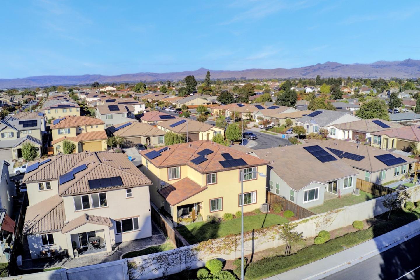 Detail Gallery Image 49 of 53 For 871 Cordoba Way, Hollister,  CA 95023 - 4 Beds | 2/1 Baths