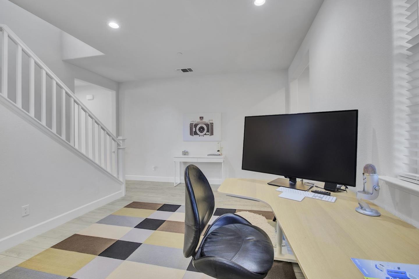 Detail Gallery Image 6 of 53 For 871 Cordoba Way, Hollister,  CA 95023 - 4 Beds | 2/1 Baths