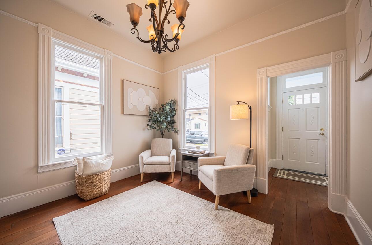 Detail Gallery Image 11 of 41 For 332 Capitol St, Salinas,  CA 93901 - 3 Beds | 2 Baths