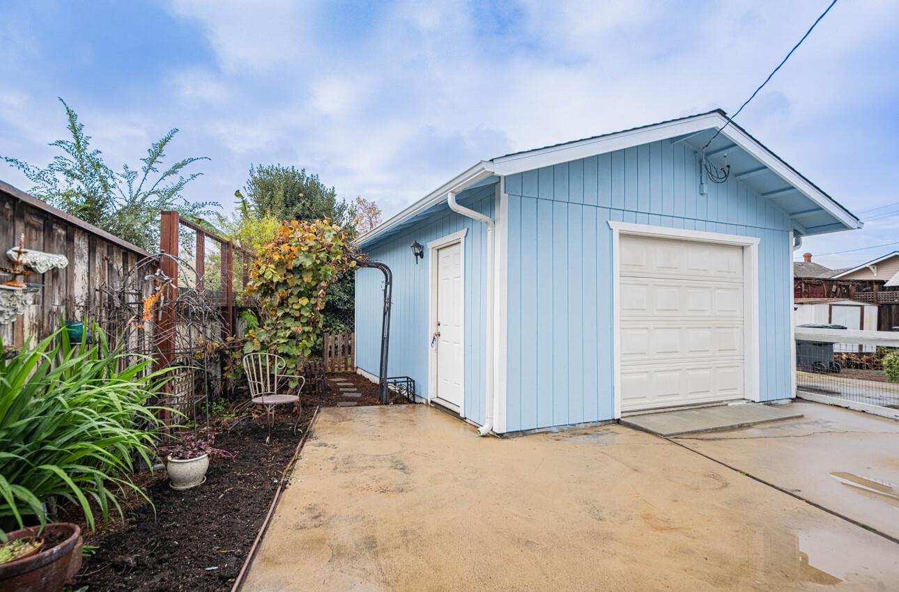 Detail Gallery Image 38 of 41 For 332 Capitol St, Salinas,  CA 93901 - 3 Beds | 2 Baths