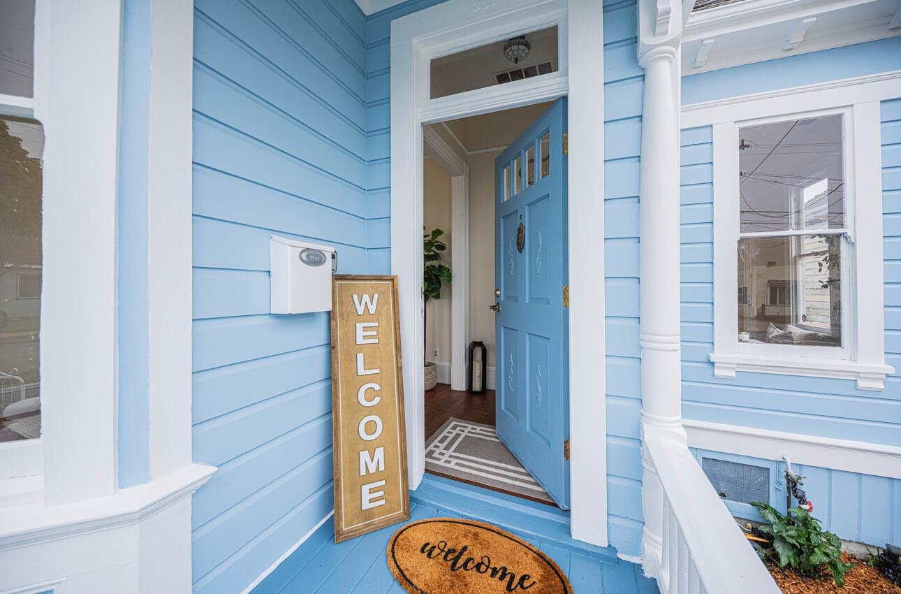 Detail Gallery Image 5 of 41 For 332 Capitol St, Salinas,  CA 93901 - 3 Beds | 2 Baths