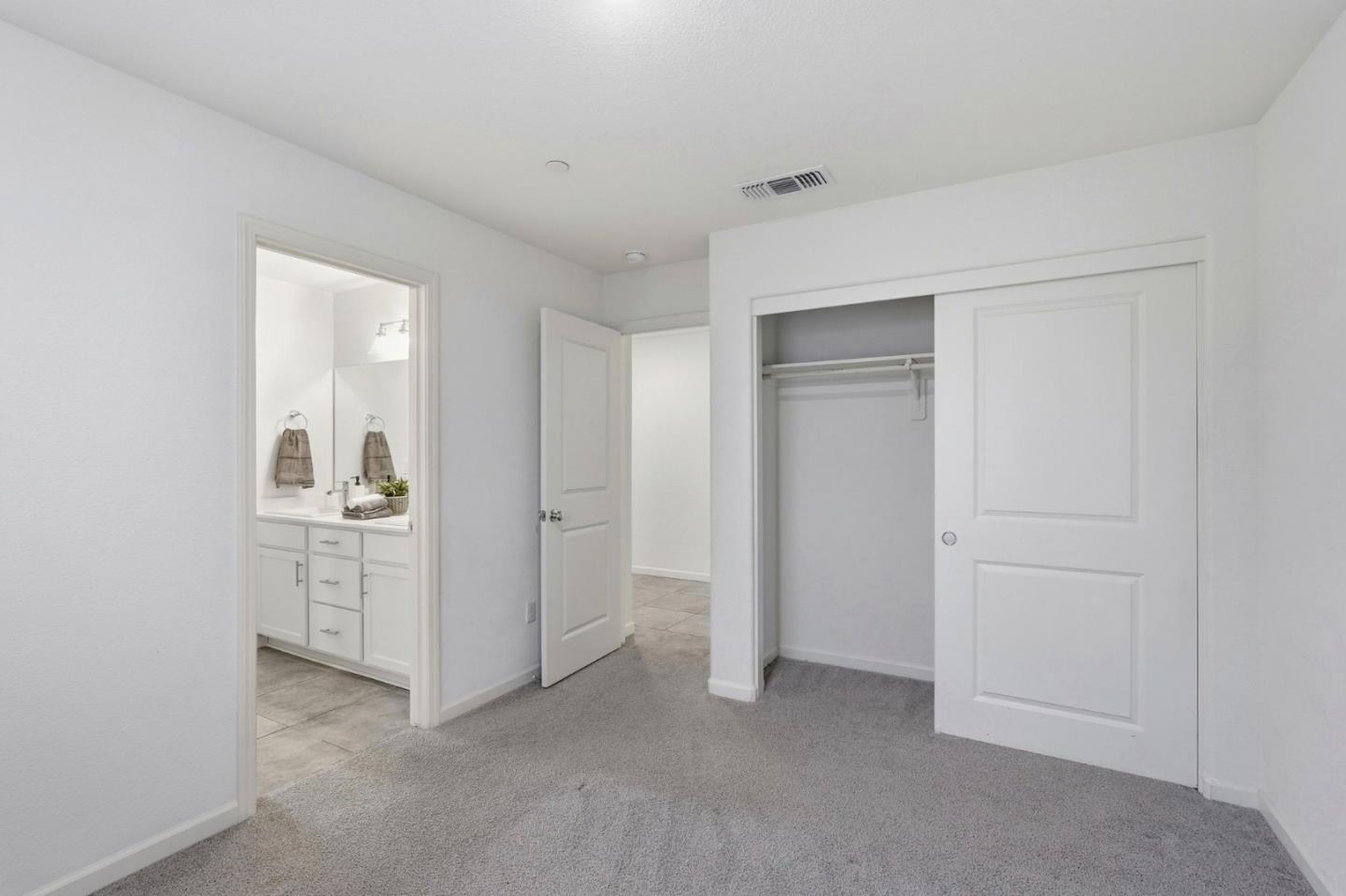 Detail Gallery Image 21 of 27 For 1740 Columbia Dr, Los Banos,  CA 93635 - 4 Beds | 3 Baths