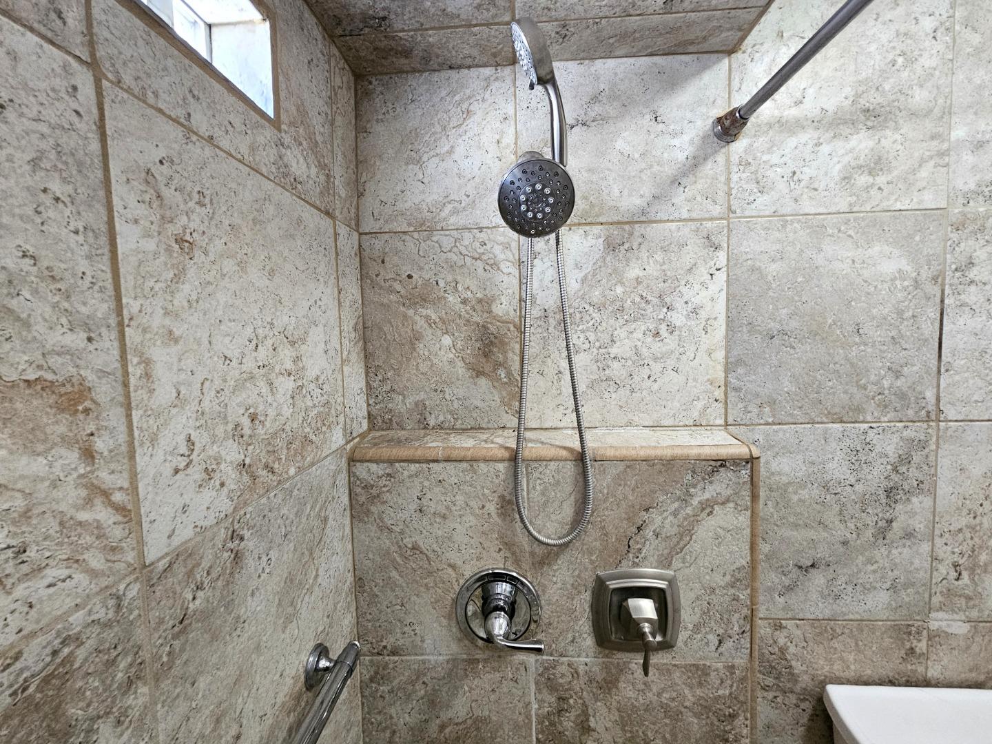 Detail Gallery Image 13 of 26 For 170 W Cliff Dr #40,  Santa Cruz,  CA 95060 - 1 Beds | 1 Baths