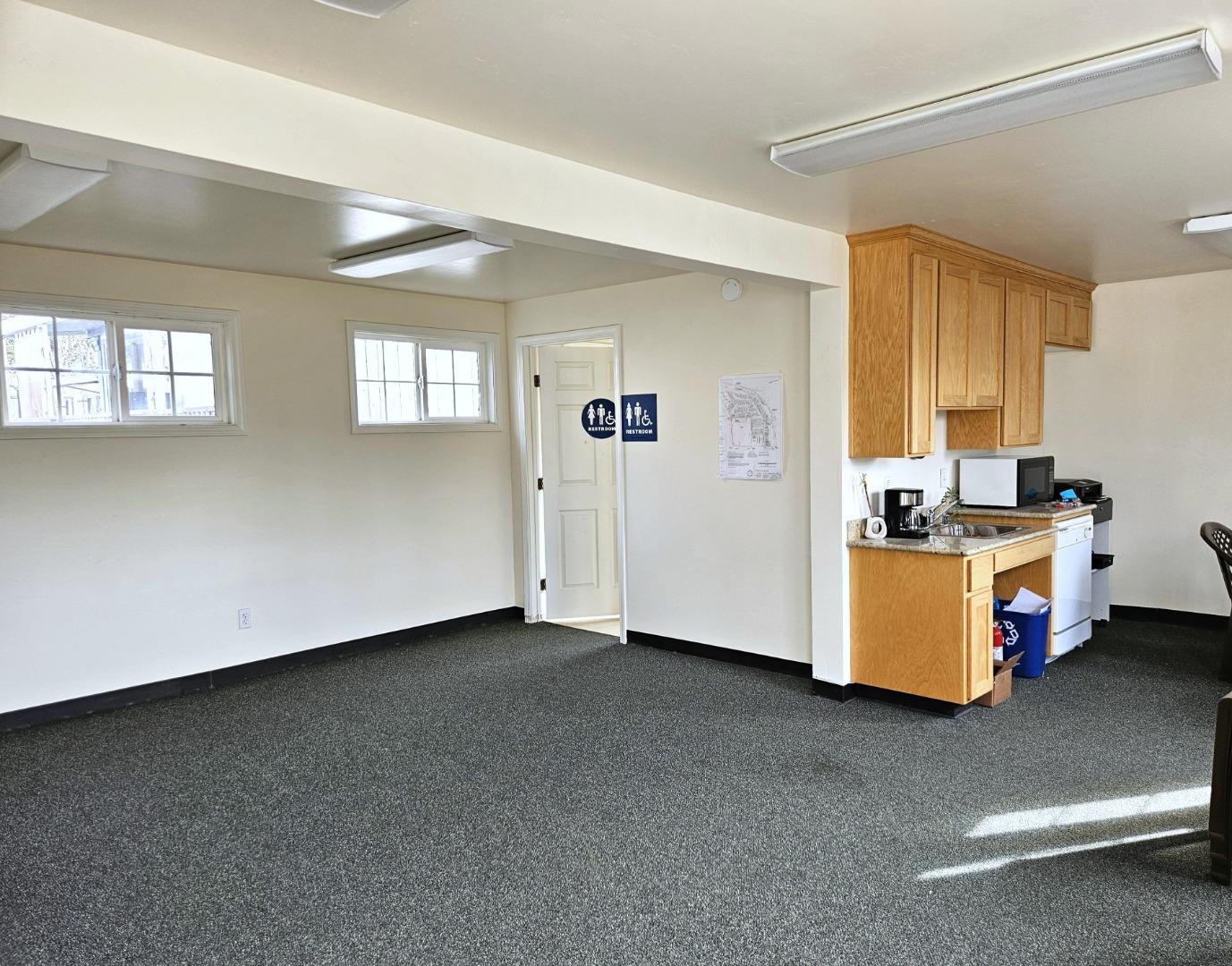 Detail Gallery Image 24 of 26 For 170 W Cliff Dr #40,  Santa Cruz,  CA 95060 - 1 Beds | 1 Baths