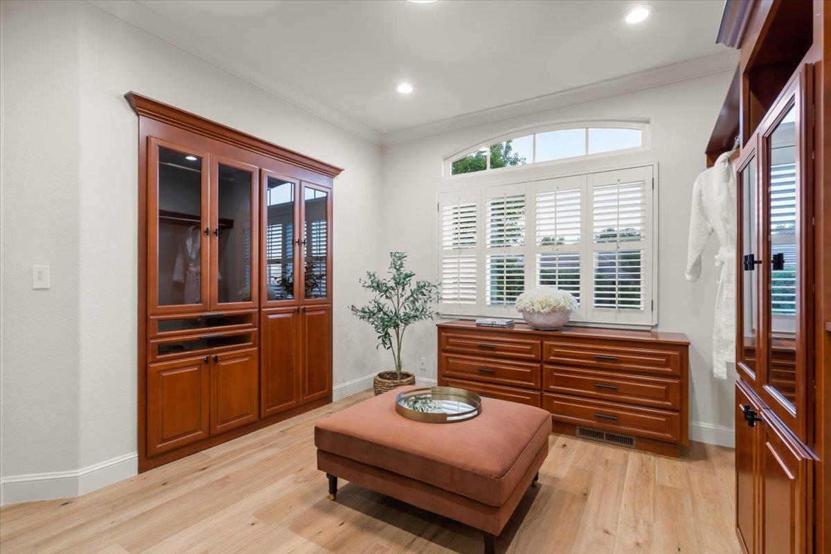 Detail Gallery Image 21 of 55 For 1750 Vista Del Sur, Gilroy,  CA 95020 - 6 Beds | 4/1 Baths