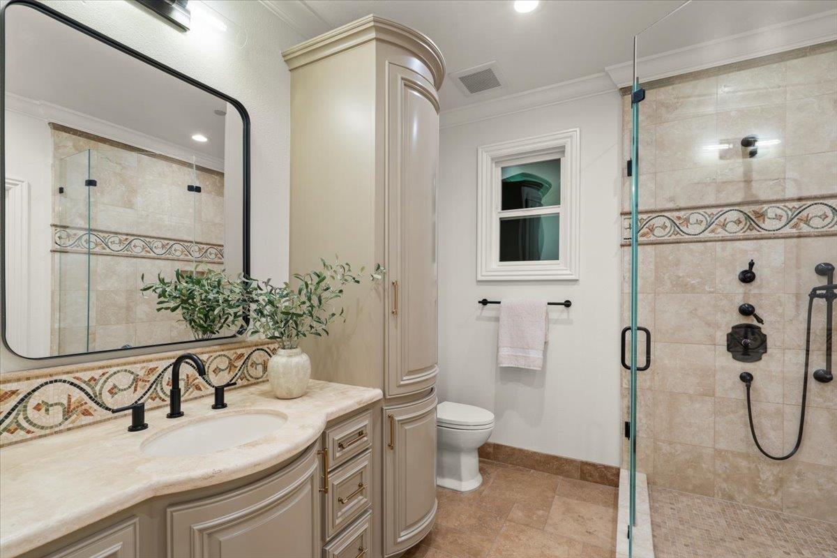 Detail Gallery Image 36 of 55 For 1750 Vista Del Sur, Gilroy,  CA 95020 - 6 Beds | 4/1 Baths