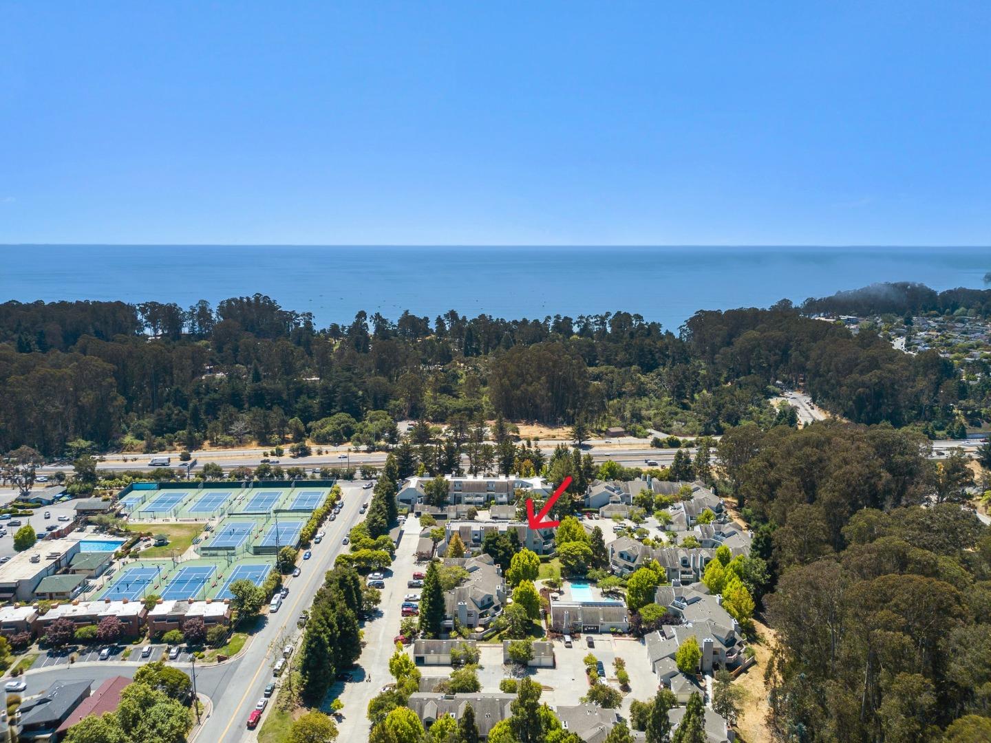 Detail Gallery Image 3 of 42 For 2607 Willowbrook Ln #54,  Aptos,  CA 95003 - 3 Beds | 2 Baths
