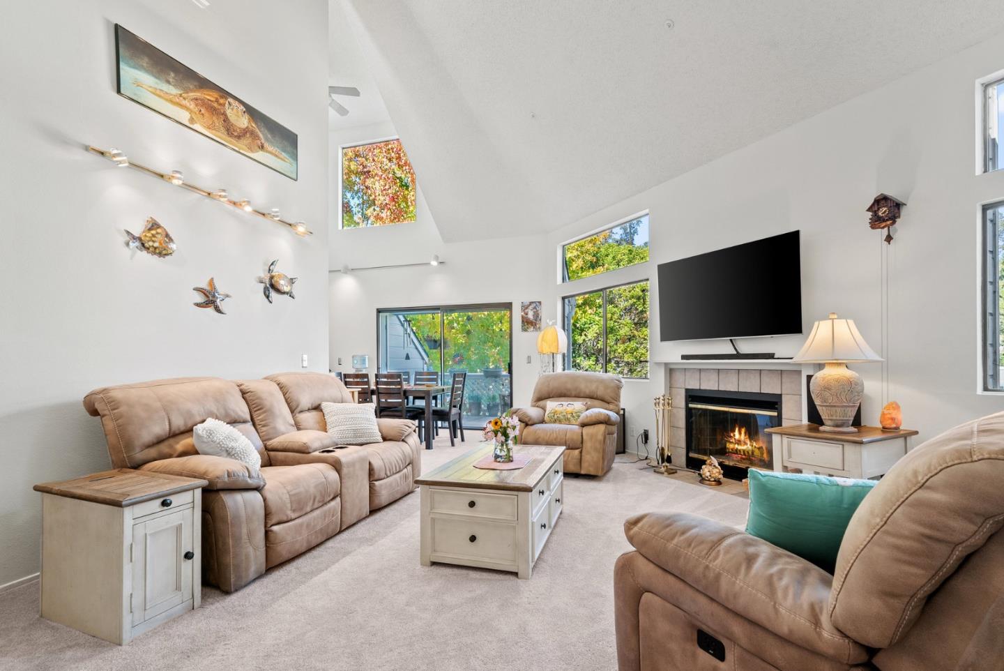 Detail Gallery Image 6 of 42 For 2607 Willowbrook Ln #54,  Aptos,  CA 95003 - 3 Beds | 2 Baths
