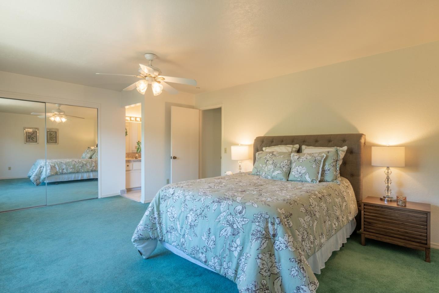 Detail Gallery Image 14 of 24 For 981 Monterey Cir, Monterey,  CA 93940 - 4 Beds | 3 Baths