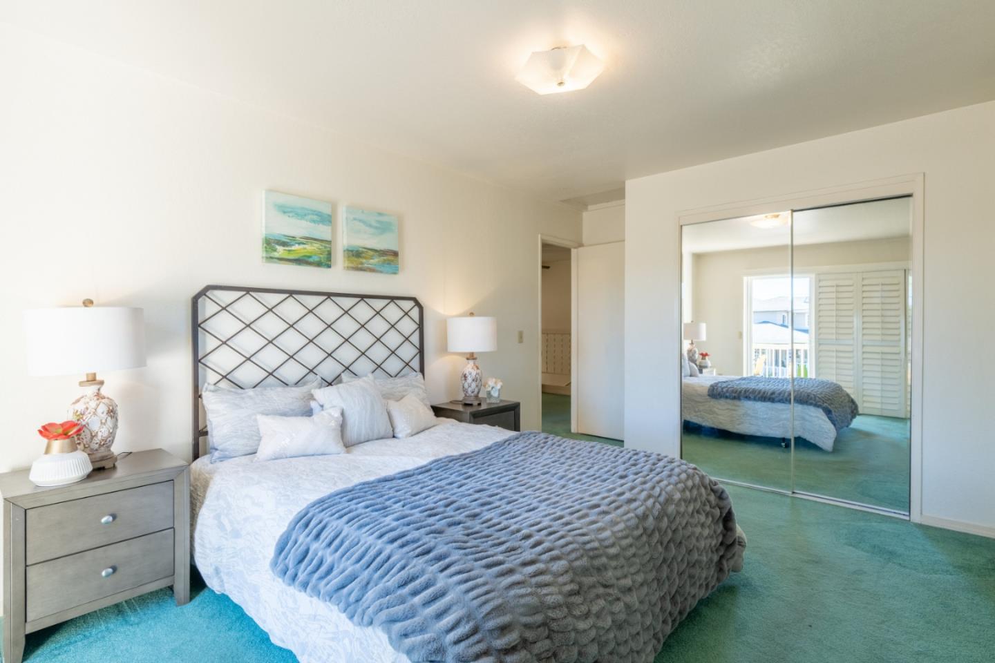 Detail Gallery Image 18 of 24 For 981 Monterey Cir, Monterey,  CA 93940 - 4 Beds | 3 Baths