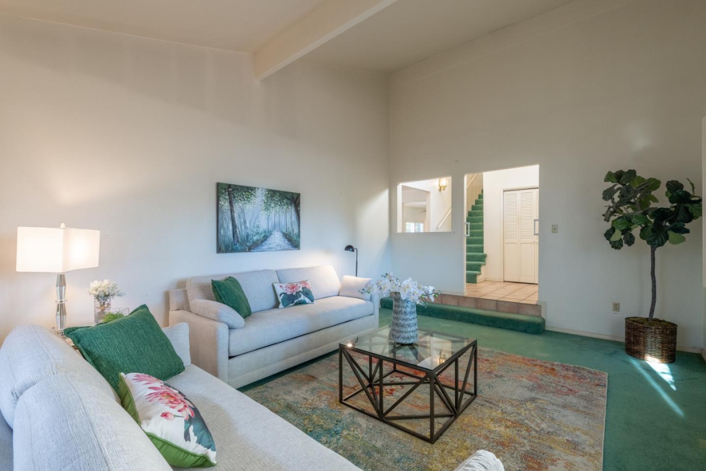 Detail Gallery Image 3 of 24 For 981 Monterey Cir, Monterey,  CA 93940 - 4 Beds | 3 Baths