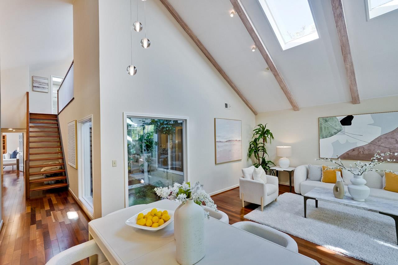 Detail Gallery Image 14 of 55 For 22103 Stocklmeir Ct, Cupertino,  CA 95014 - 3 Beds | 3 Baths