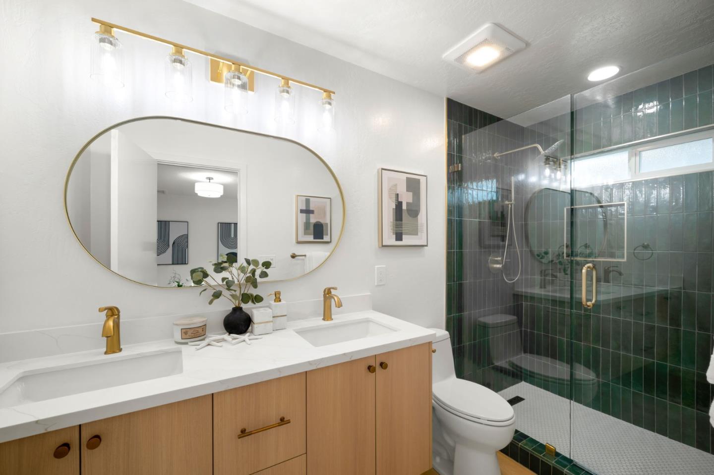 Detail Gallery Image 22 of 41 For 52 Leland Dr, Novato,  CA 94947 - 4 Beds | 2 Baths