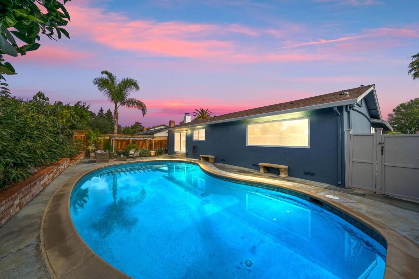 Detail Gallery Image 38 of 41 For 52 Leland Dr, Novato,  CA 94947 - 4 Beds | 2 Baths