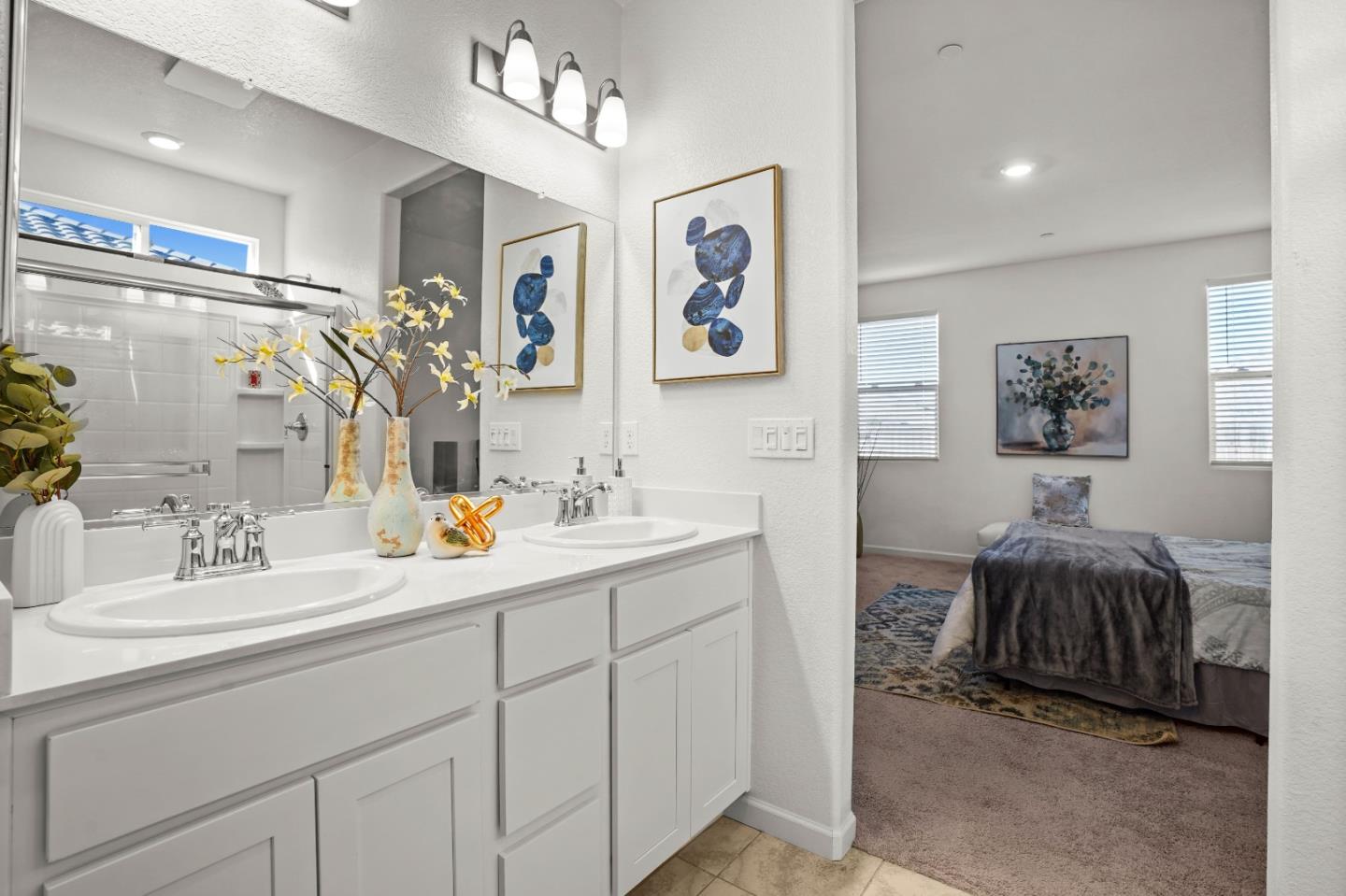 Detail Gallery Image 18 of 44 For 8189 Scrimshaw Way, Sacramento,  CA 95829 - 3 Beds | 2 Baths