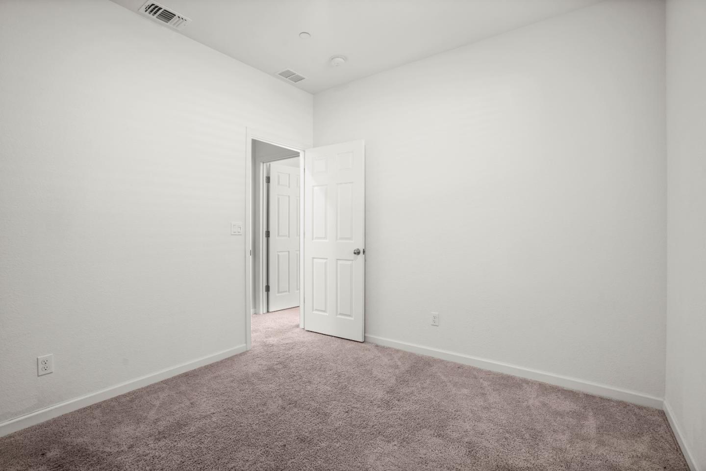 Detail Gallery Image 26 of 44 For 8189 Scrimshaw Way, Sacramento,  CA 95829 - 3 Beds | 2 Baths