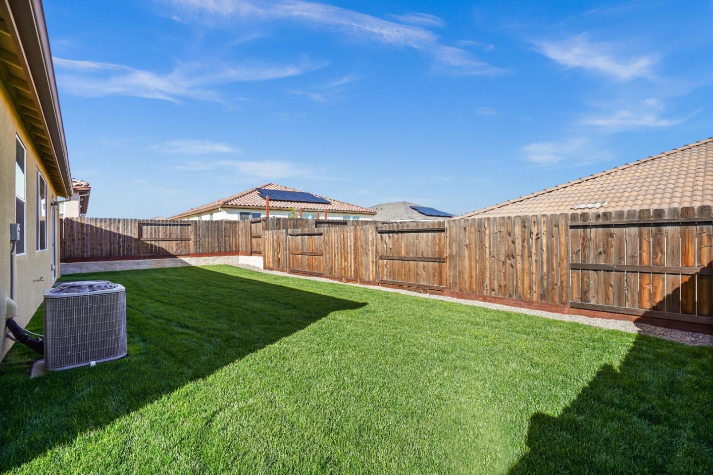 Detail Gallery Image 32 of 44 For 8189 Scrimshaw Way, Sacramento,  CA 95829 - 3 Beds | 2 Baths