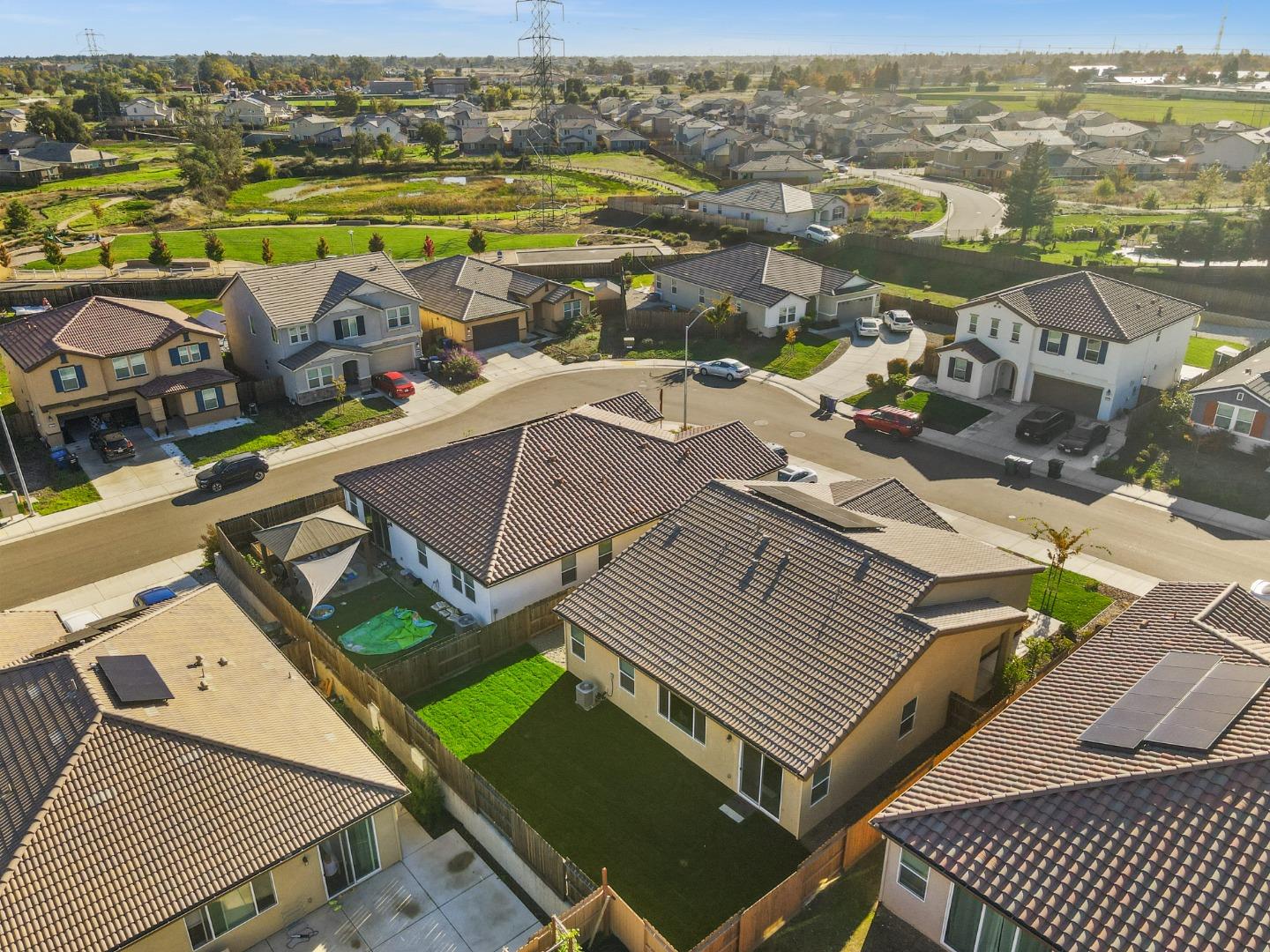 Detail Gallery Image 37 of 44 For 8189 Scrimshaw Way, Sacramento,  CA 95829 - 3 Beds | 2 Baths