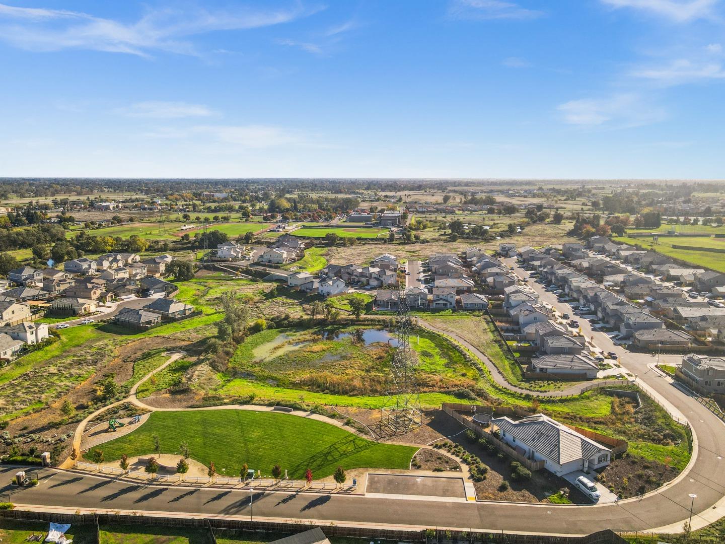 Detail Gallery Image 42 of 44 For 8189 Scrimshaw Way, Sacramento,  CA 95829 - 3 Beds | 2 Baths