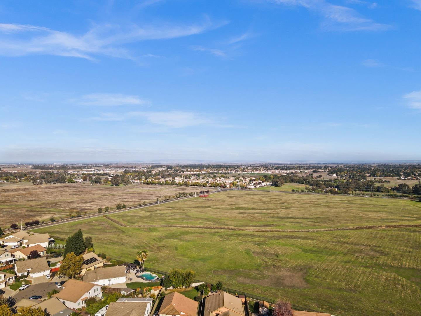Detail Gallery Image 43 of 44 For 8189 Scrimshaw Way, Sacramento,  CA 95829 - 3 Beds | 2 Baths