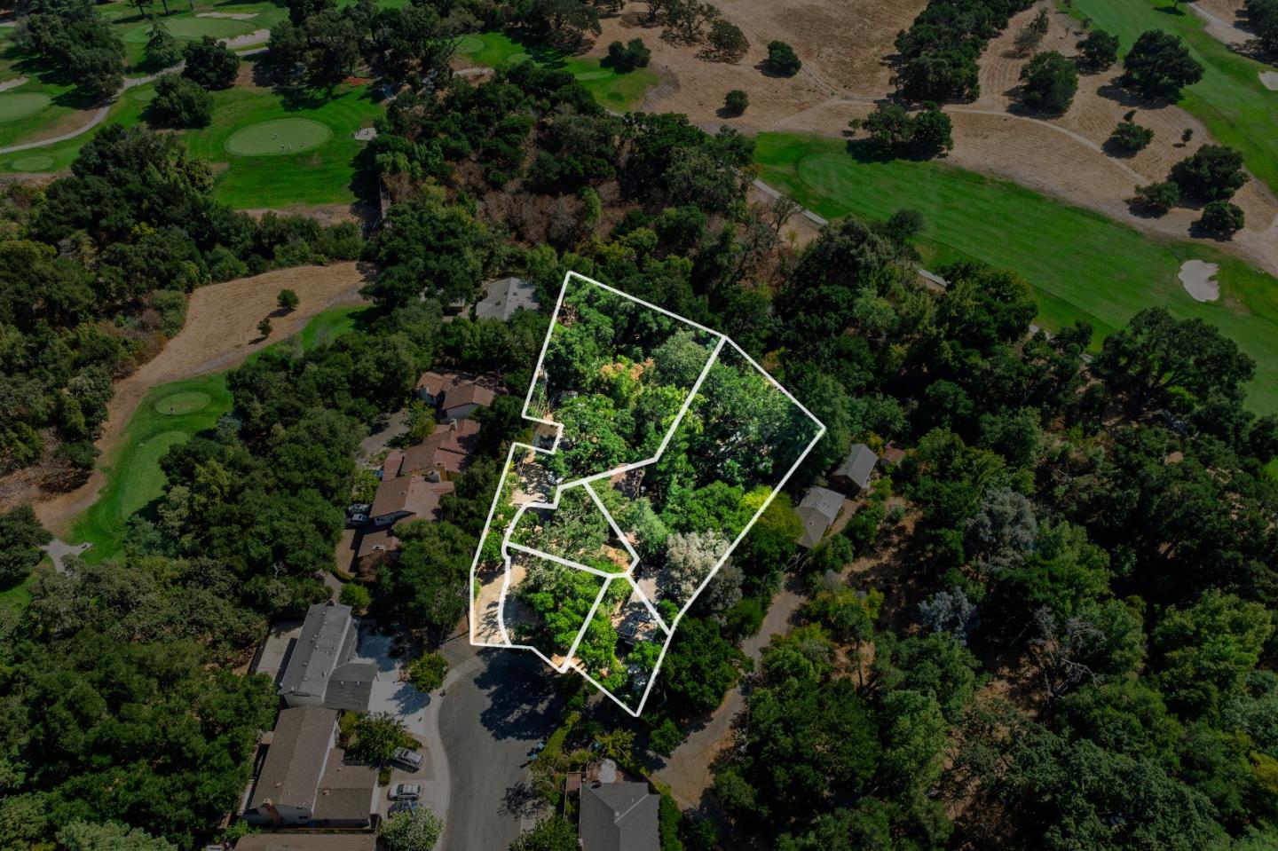 Detail Gallery Image 7 of 10 For 25 Stowe Ln, Menlo Park,  CA 94025 - 4 Beds | 2/1 Baths