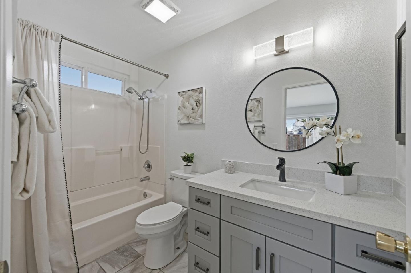Detail Gallery Image 16 of 31 For 73 Grandwell Way, San Jose,  CA 95138 - 3 Beds | 2 Baths