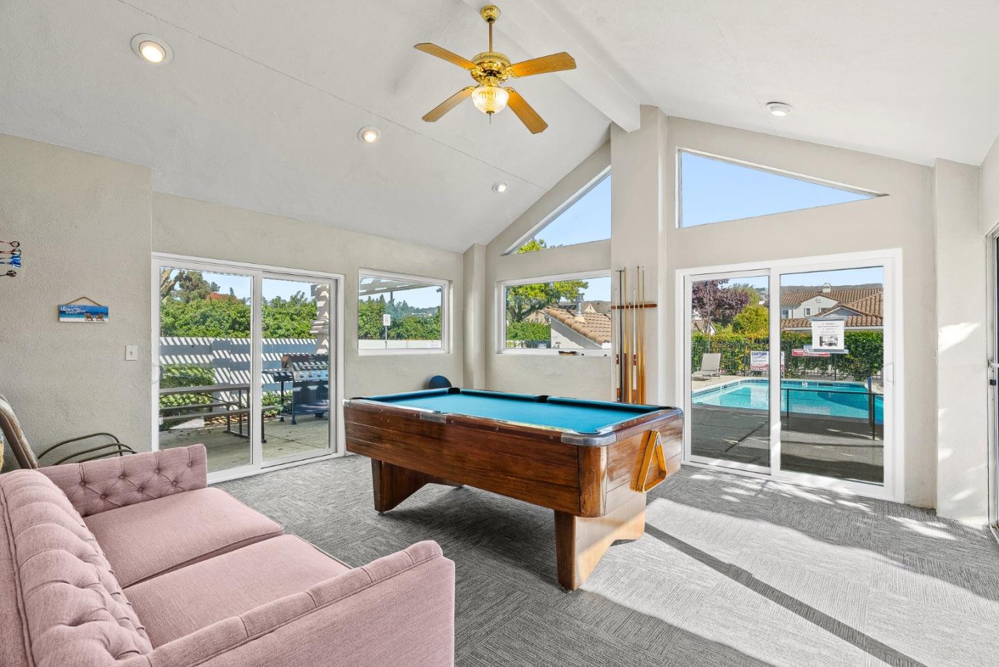 Detail Gallery Image 32 of 48 For 16950 Sugar Pine Dr, Morgan Hill,  CA 95037 - 2 Beds | 2 Baths