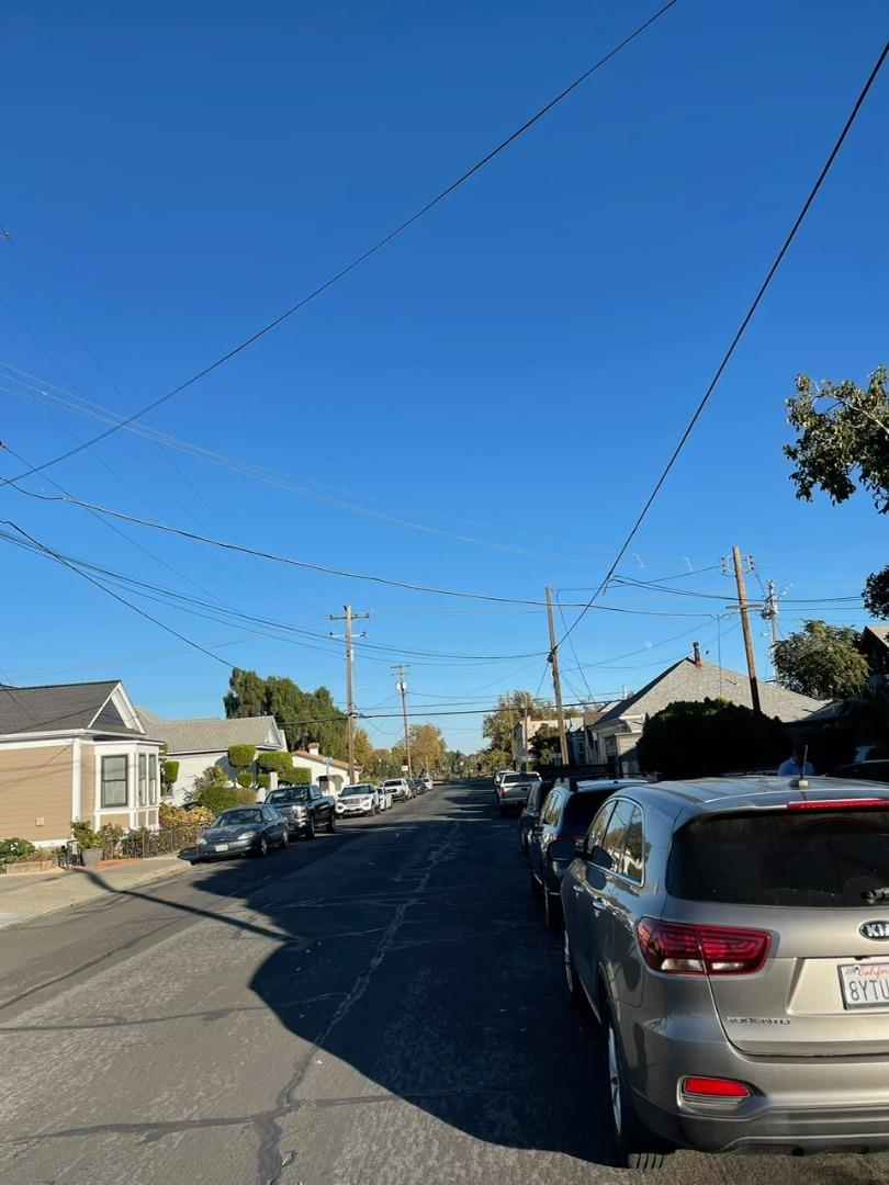 Detail Gallery Image 4 of 5 For 301 Sacramento St, Suisun City,  CA 94585 - 4 Beds | 2 Baths