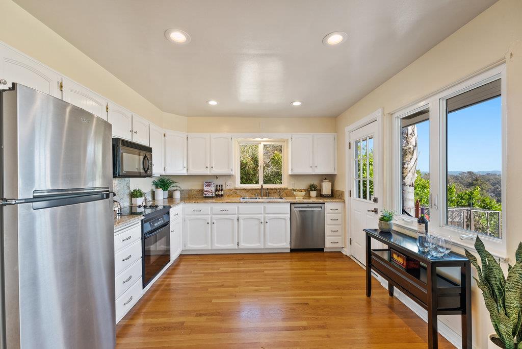 Detail Gallery Image 15 of 40 For 5365 Maretta Dr, Soquel,  CA 95073 - 2 Beds | 2 Baths