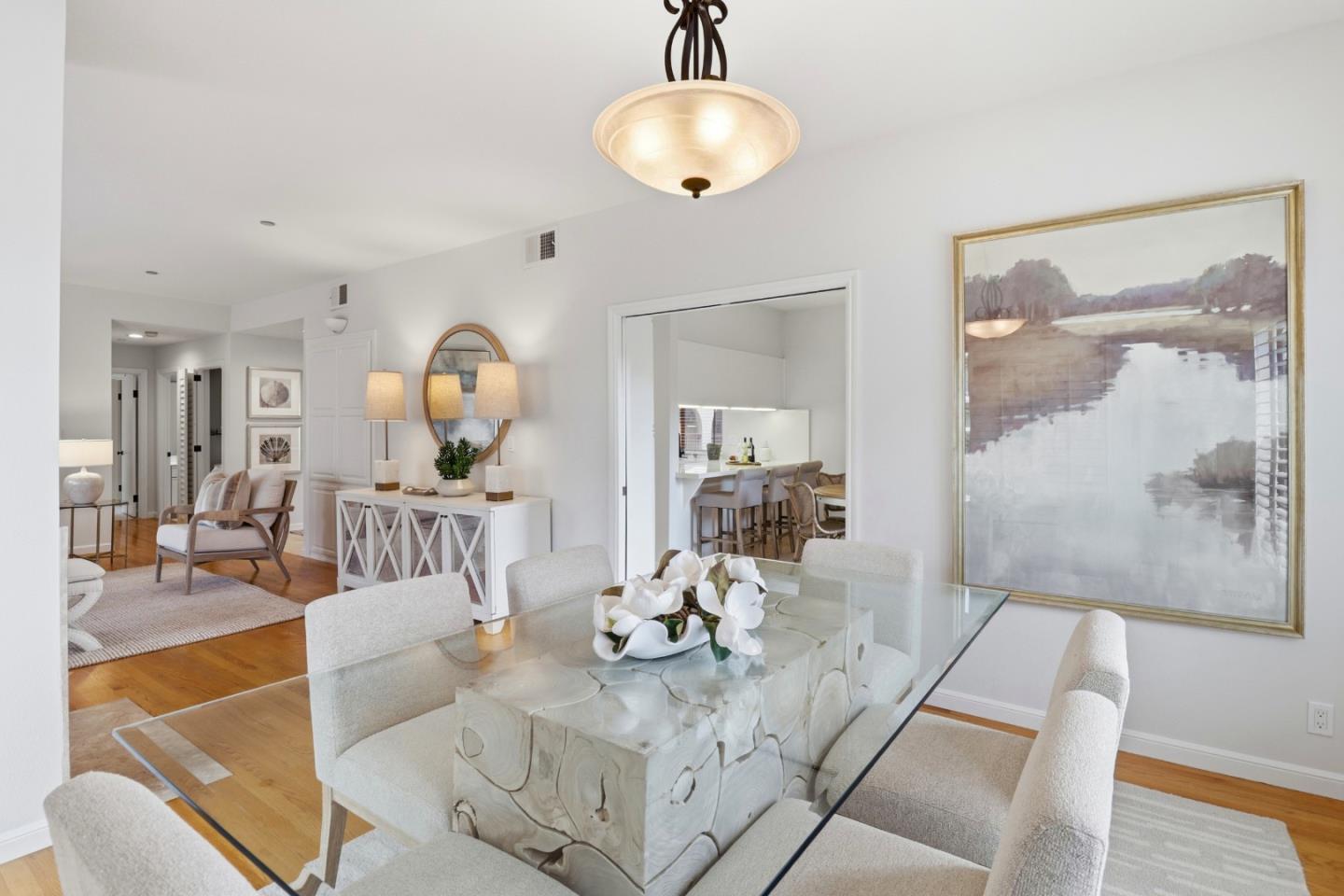 Detail Gallery Image 19 of 31 For 10 9th Ave #201,  San Mateo,  CA 94401 - 2 Beds | 2 Baths