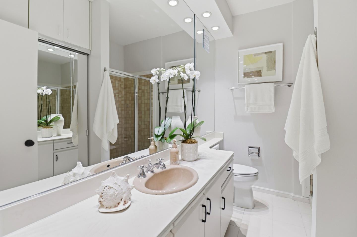 Detail Gallery Image 23 of 31 For 10 9th Ave #201,  San Mateo,  CA 94401 - 2 Beds | 2 Baths