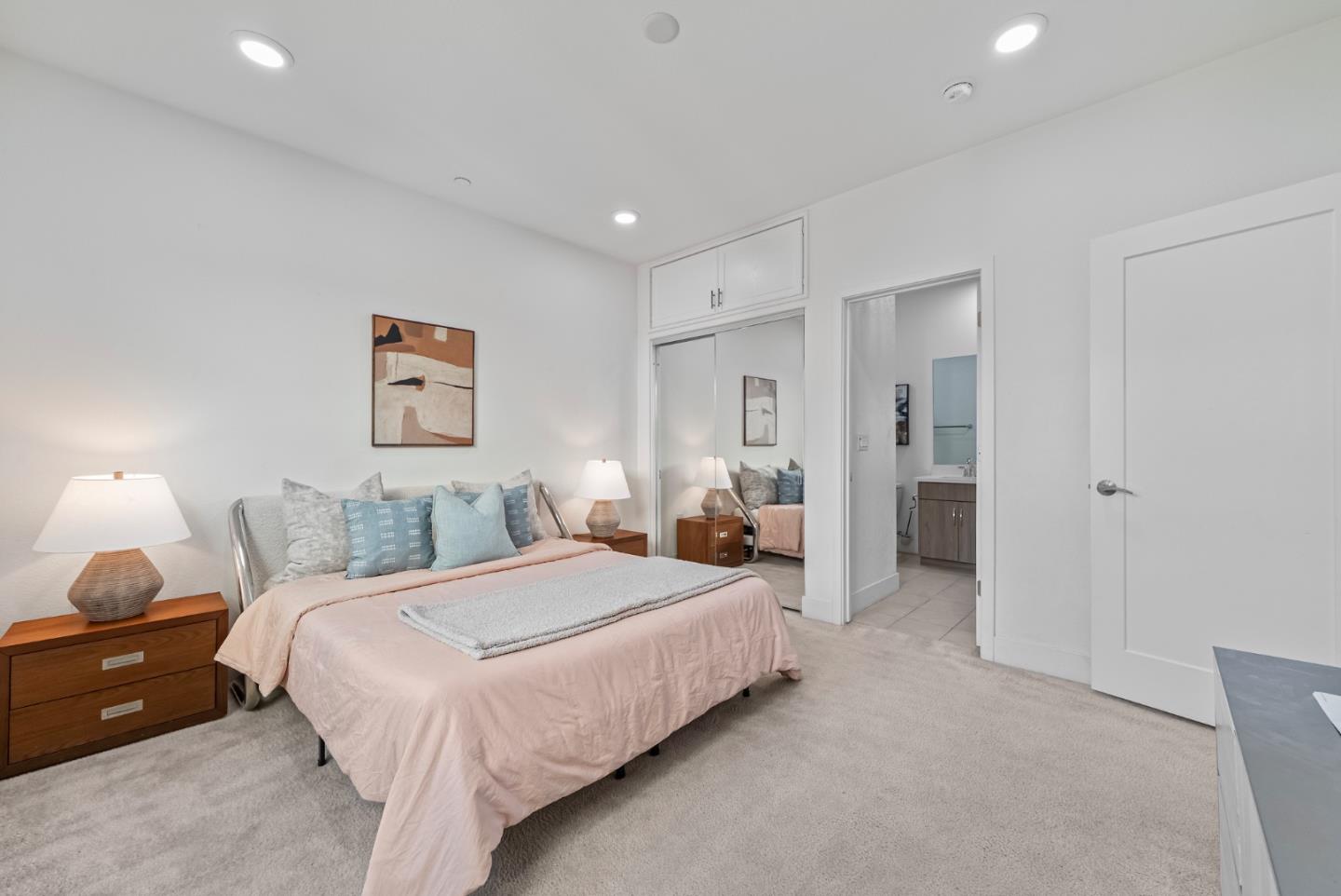 Detail Gallery Image 16 of 54 For 1087 Bigleaf Pl #105,  San Jose,  CA 95131 - 4 Beds | 4/1 Baths