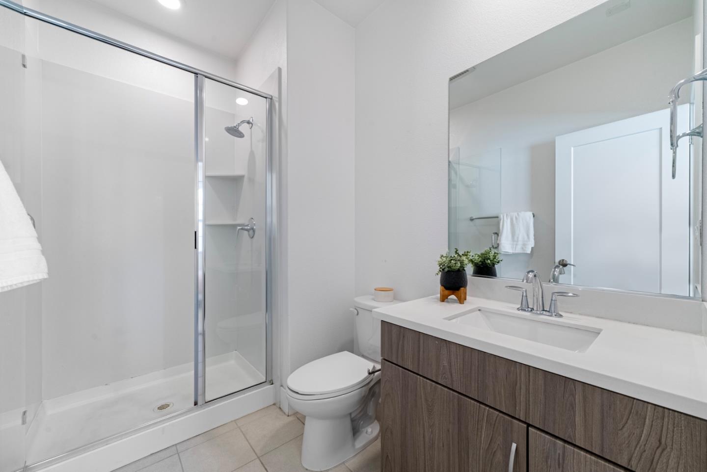 Detail Gallery Image 32 of 54 For 1087 Bigleaf Pl #105,  San Jose,  CA 95131 - 4 Beds | 4/1 Baths