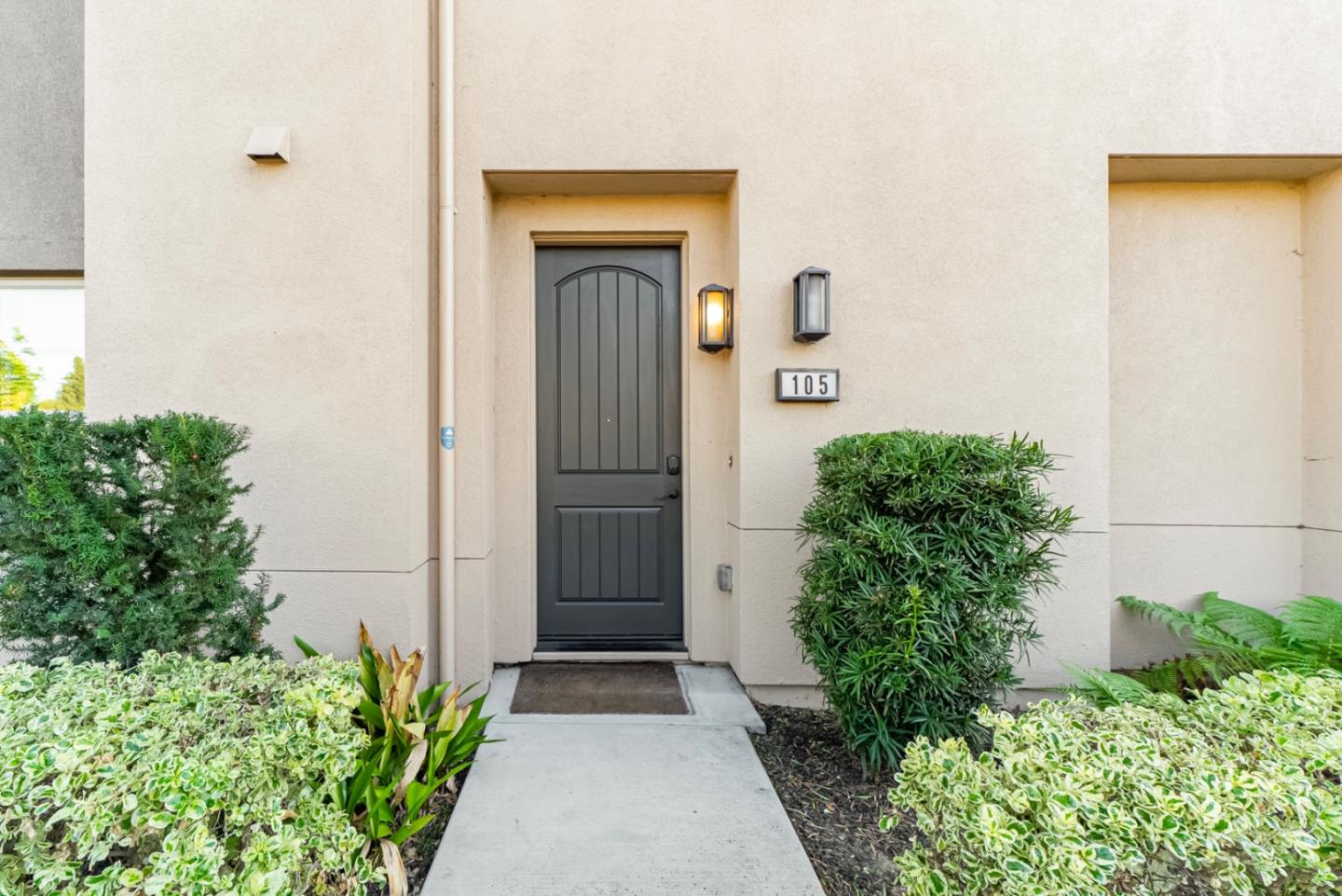 Detail Gallery Image 37 of 54 For 1087 Bigleaf Pl #105,  San Jose,  CA 95131 - 4 Beds | 4/1 Baths